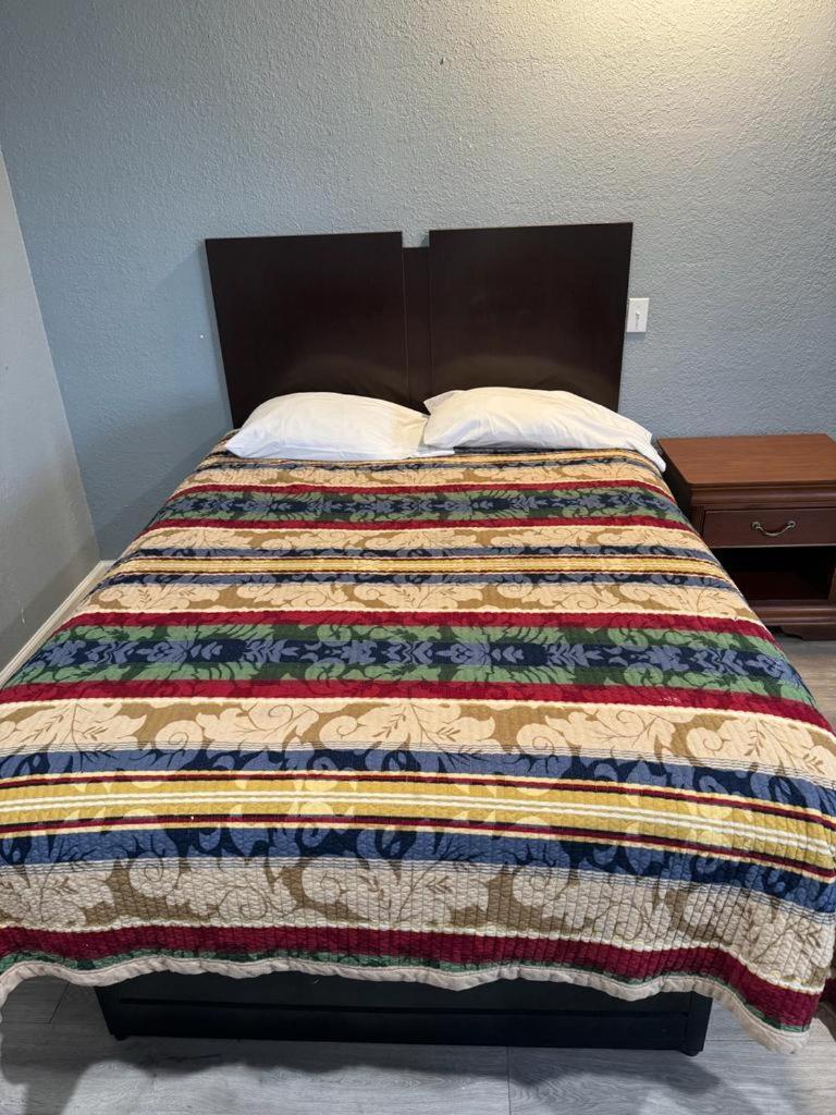 Midtown Lodge photo 19
