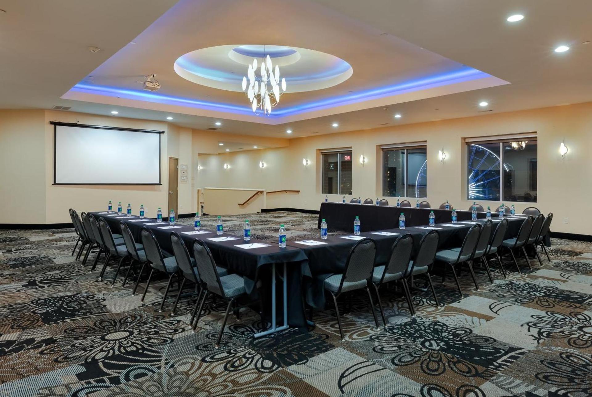 Holiday Inn Express & Suites - Atlanta Downtown by IHG photo 43