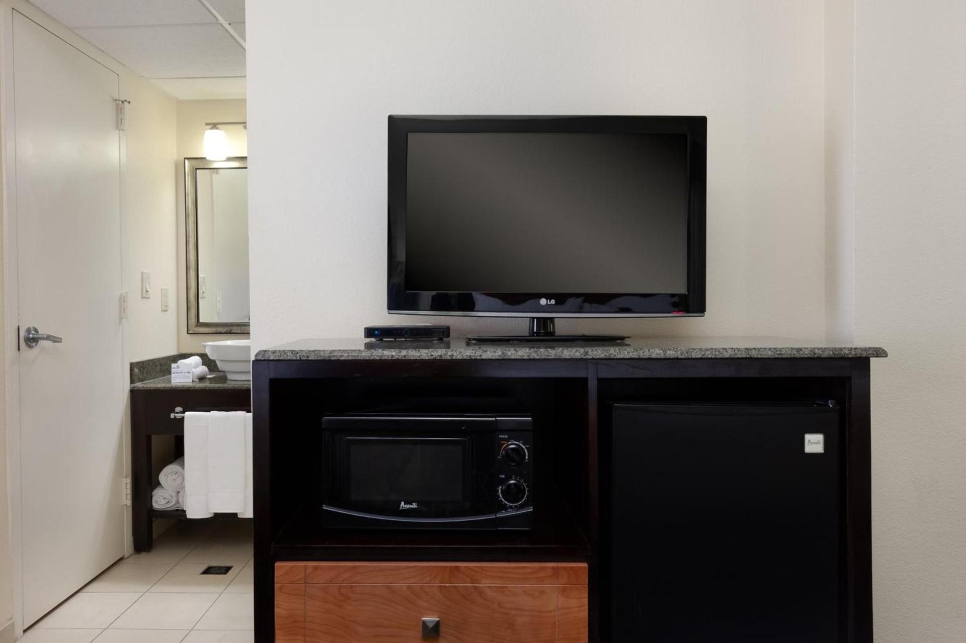 Holiday Inn Express & Suites - Atlanta Downtown by IHG photo 55
