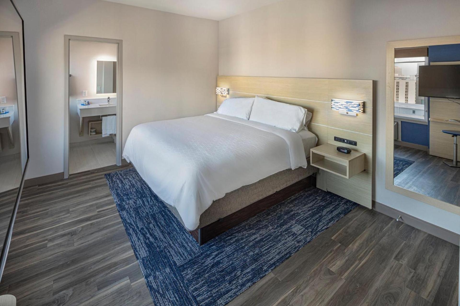 Holiday Inn Express & Suites - Atlanta Downtown by IHG photo 30