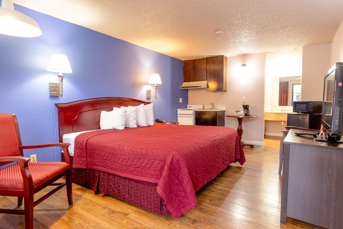 Motel Puyallup photo 14