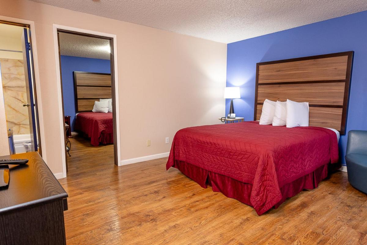 Motel Puyallup photo 17