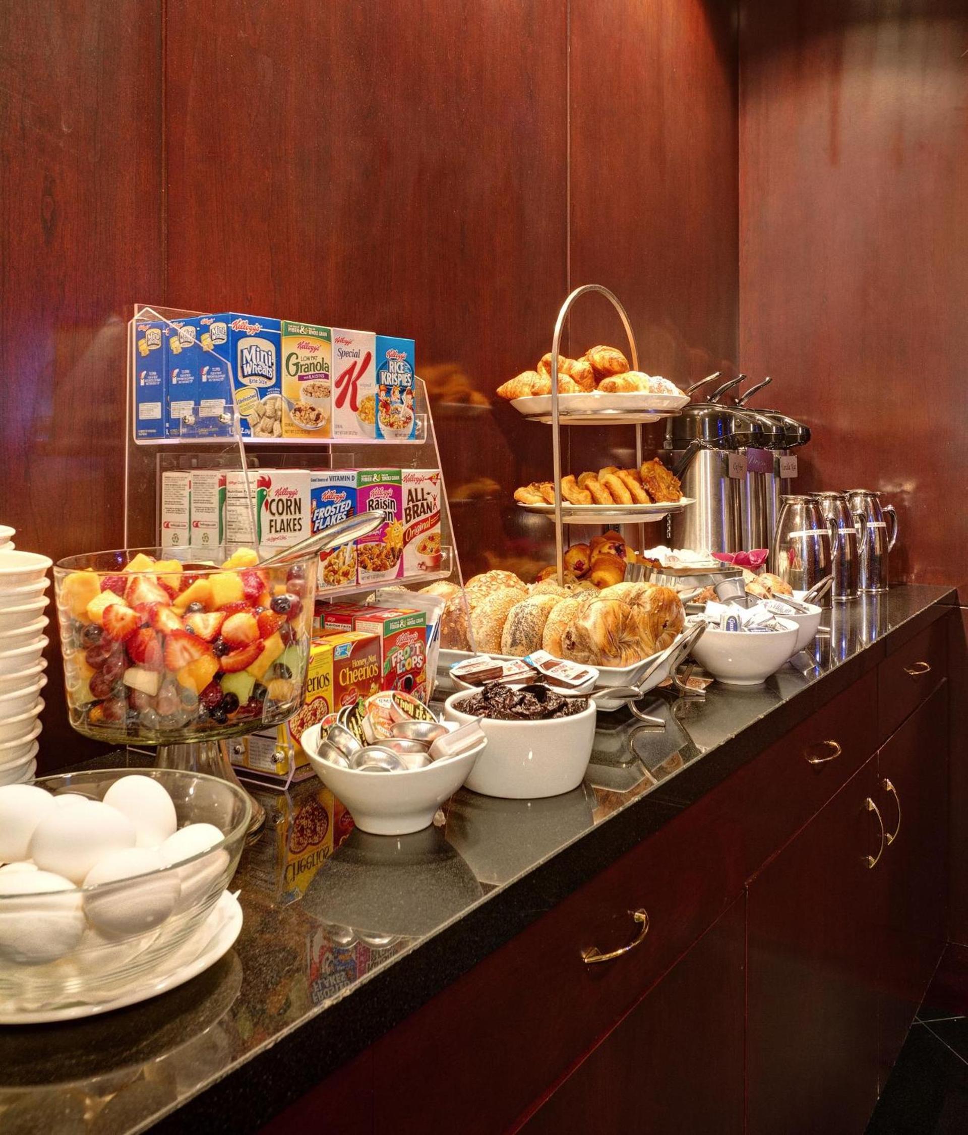 La Quinta by Wyndham Fort Worth - Lake Worth photo 86