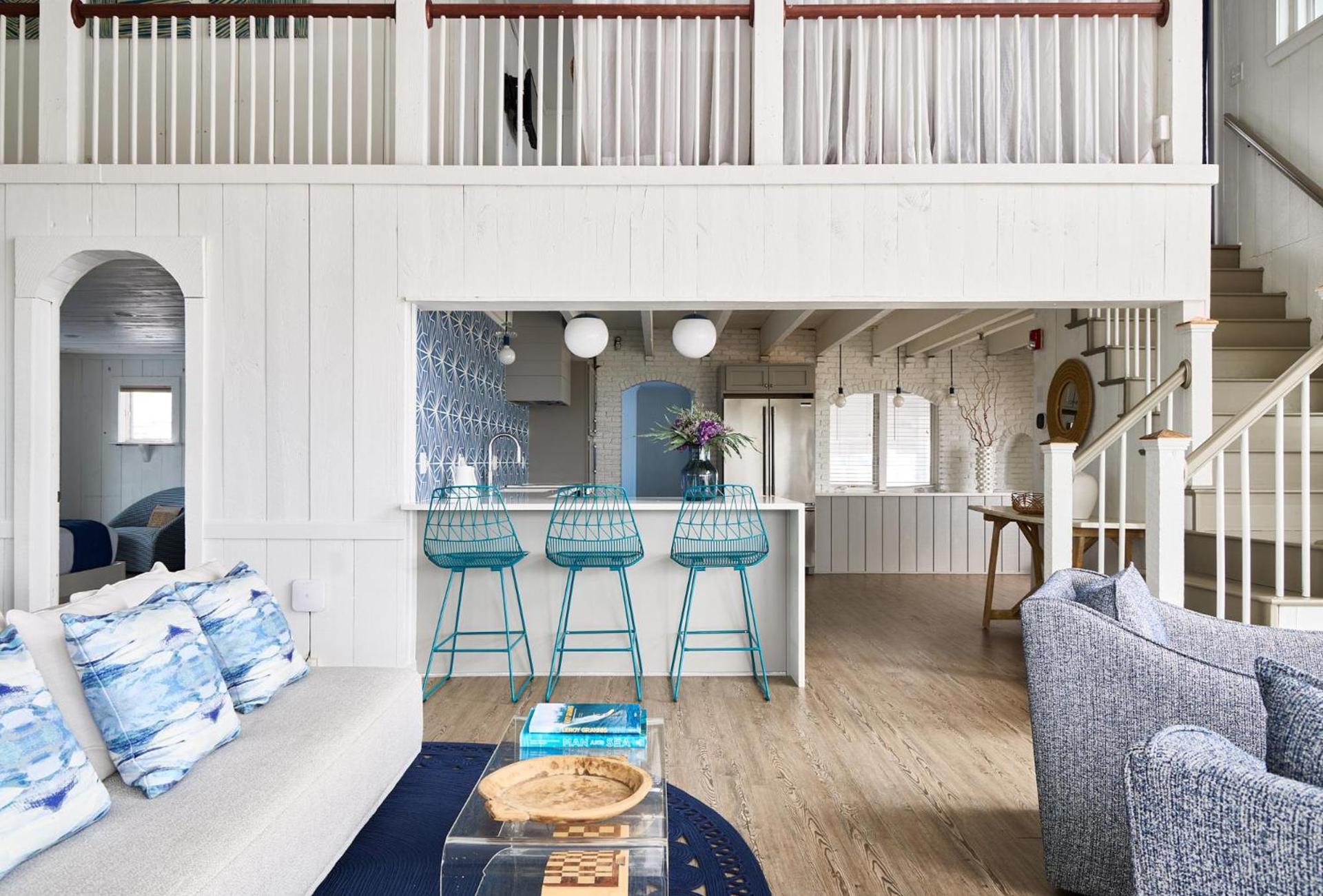 Blue - Inn on the Beach photo 33