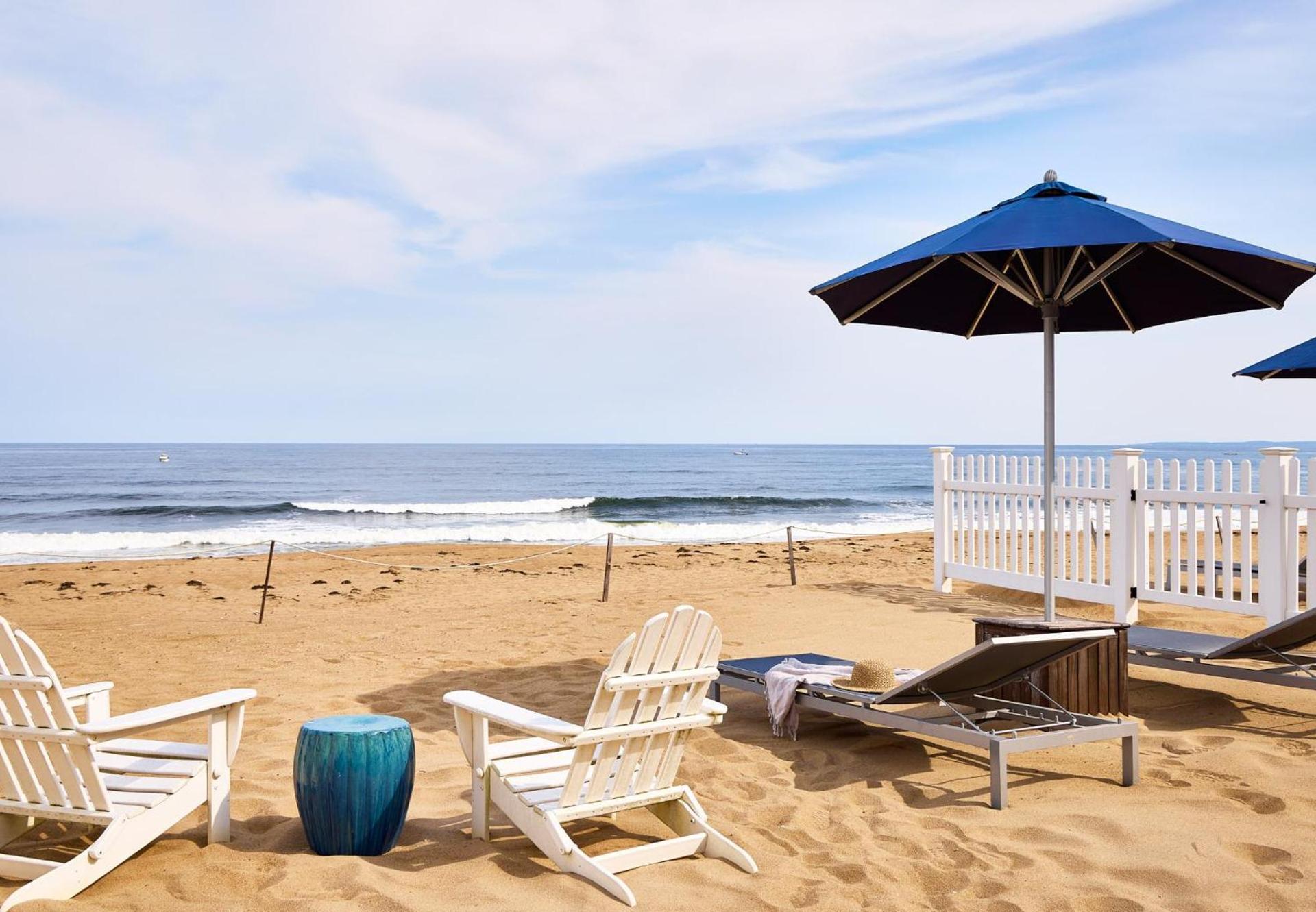 Blue - Inn on the Beach photo 9