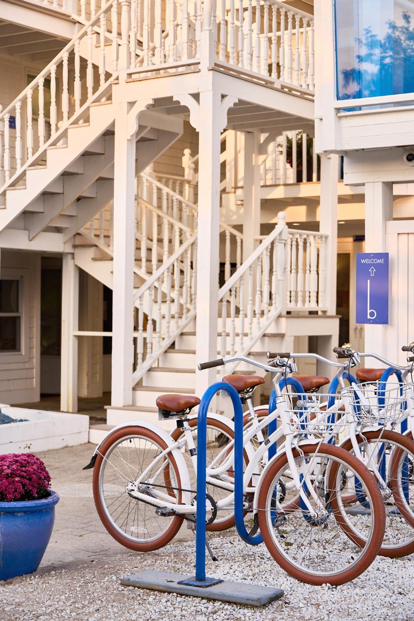 Blue - Inn on the Beach photo 38