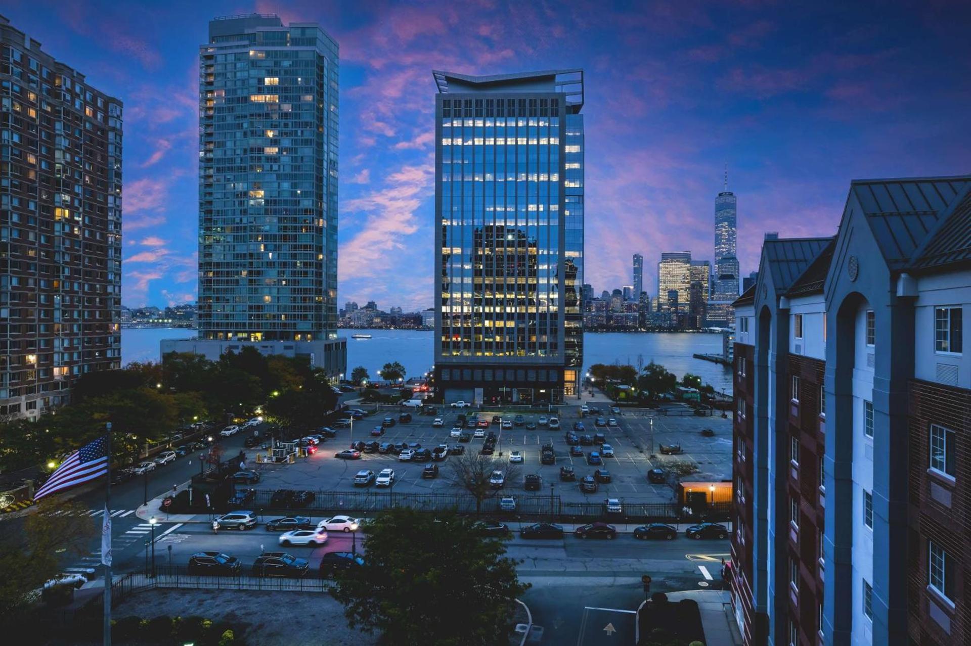 Sonesta Simply Suites Jersey City photo 5