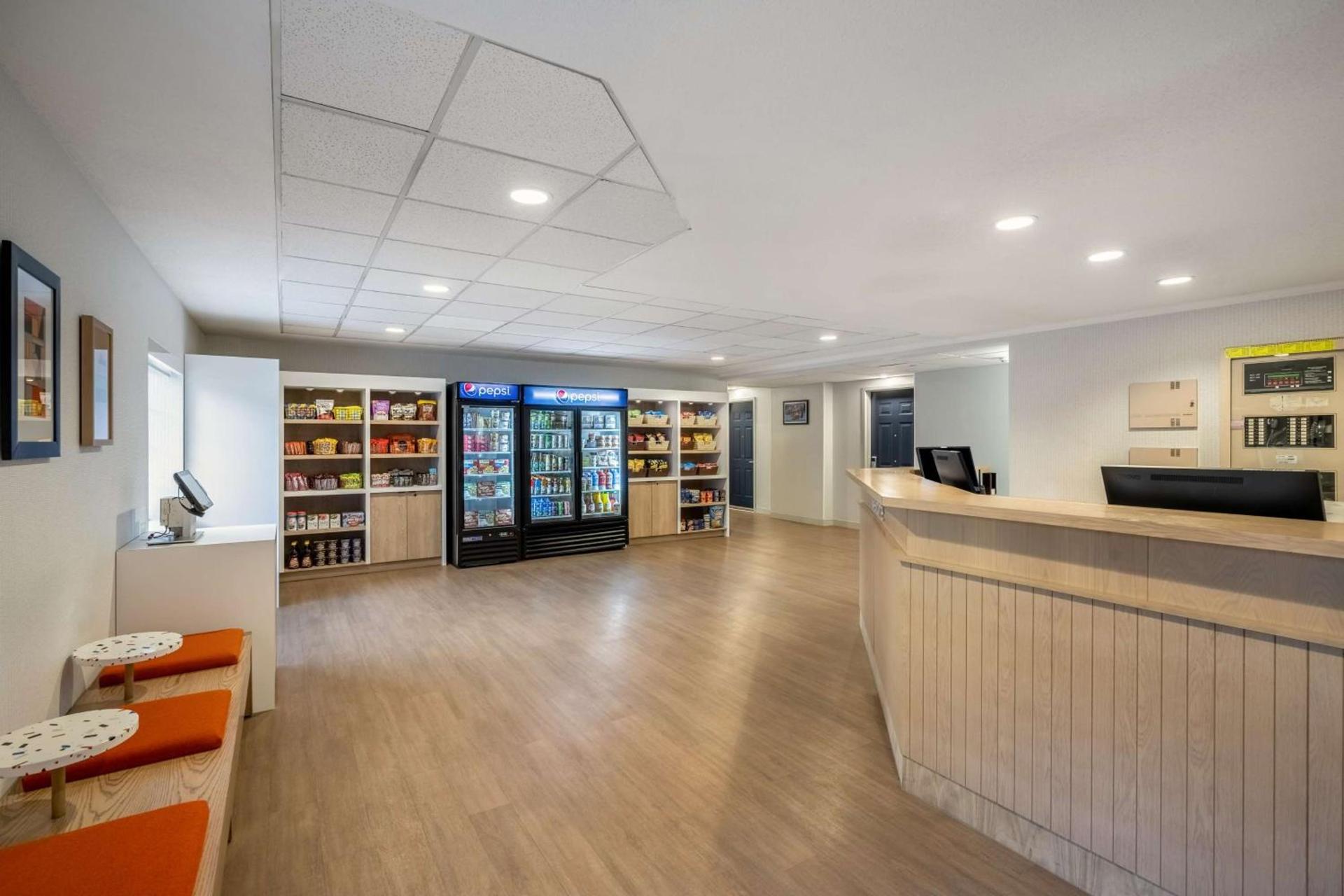 Sonesta Simply Suites Jersey City photo 8