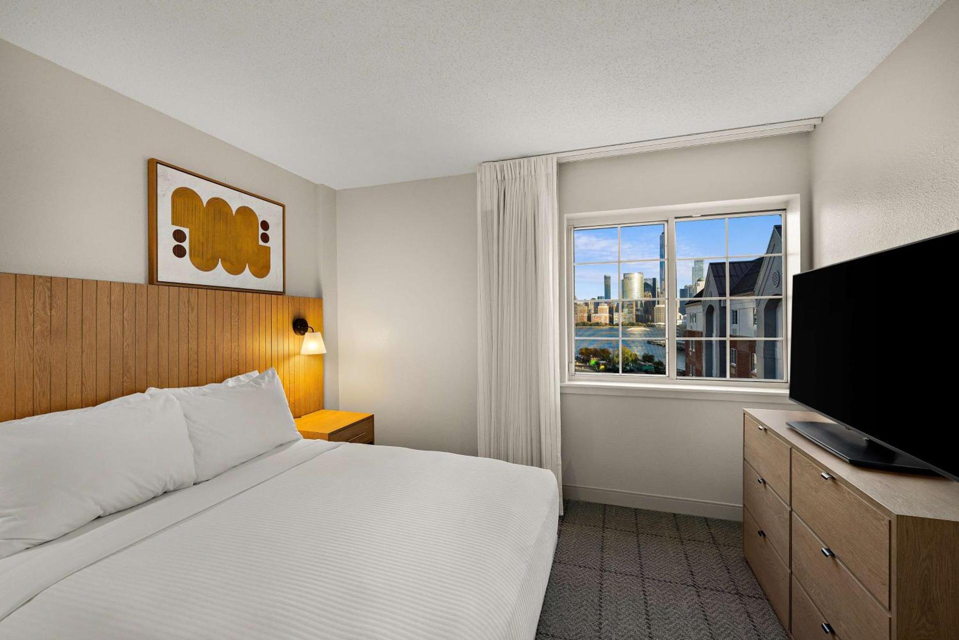 Sonesta Simply Suites Jersey City photo 40