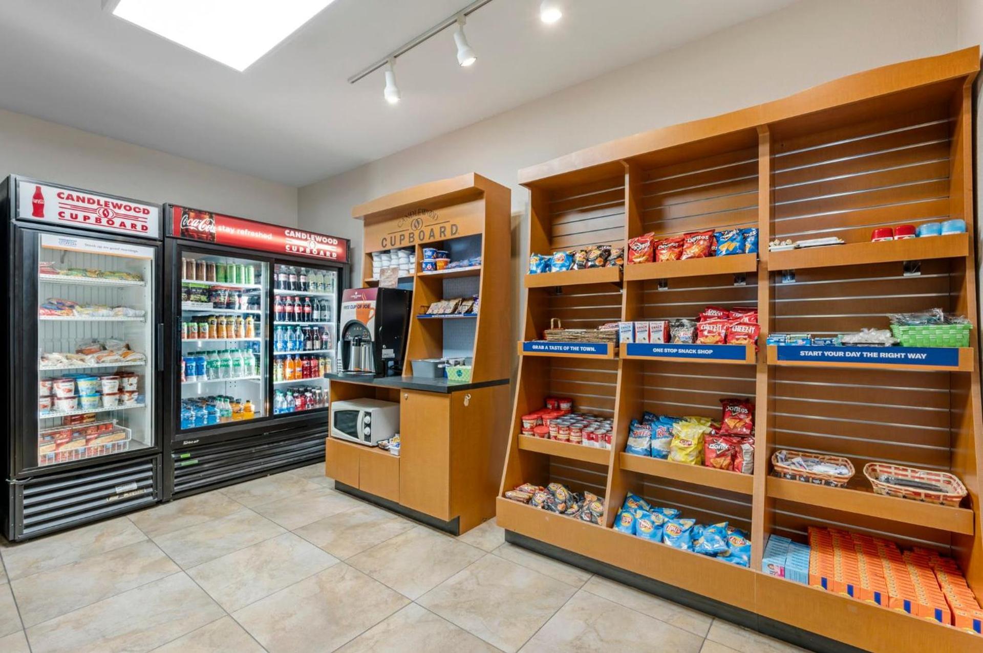 Candlewood Suites Indianapolis East by IHG photo 41