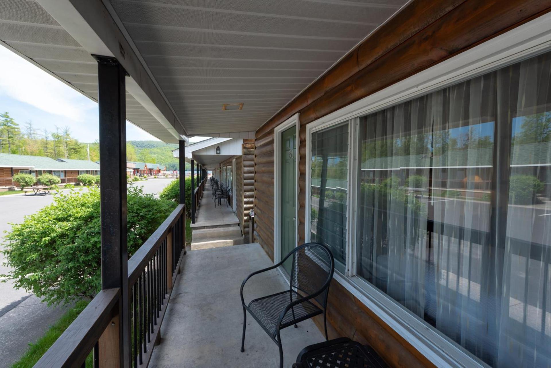 Scotty's Lakeside Resort photo 8