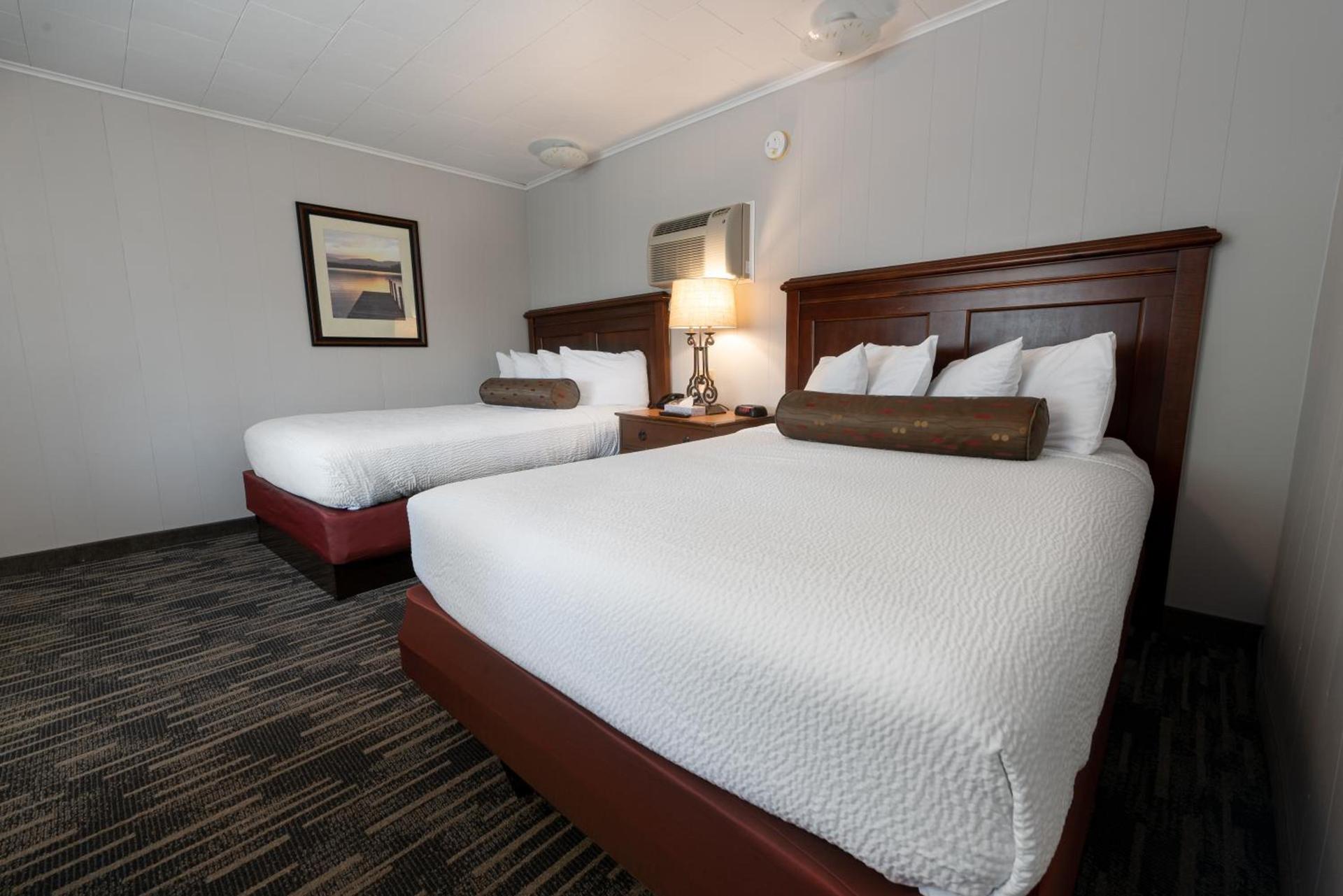 Scotty's Lakeside Resort photo 95
