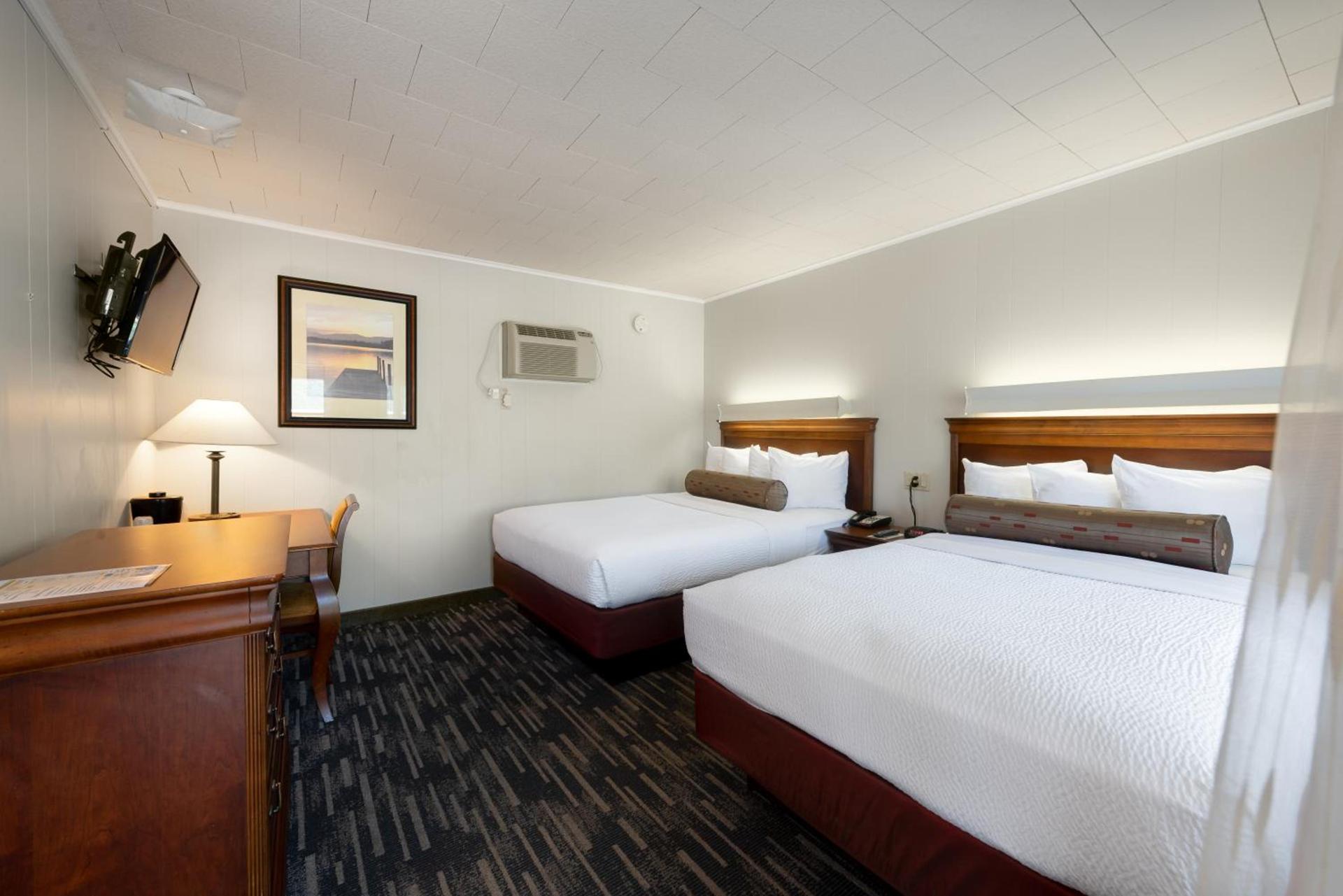 Scotty's Lakeside Resort photo 47