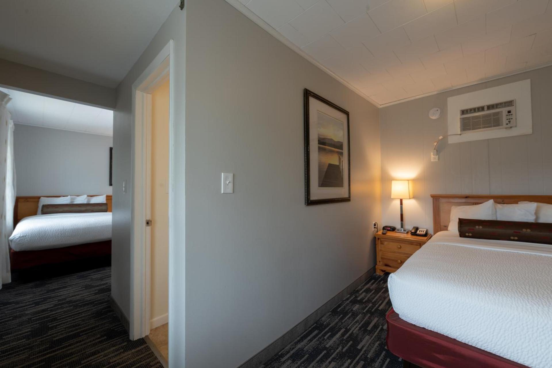Scotty's Lakeside Resort photo 56