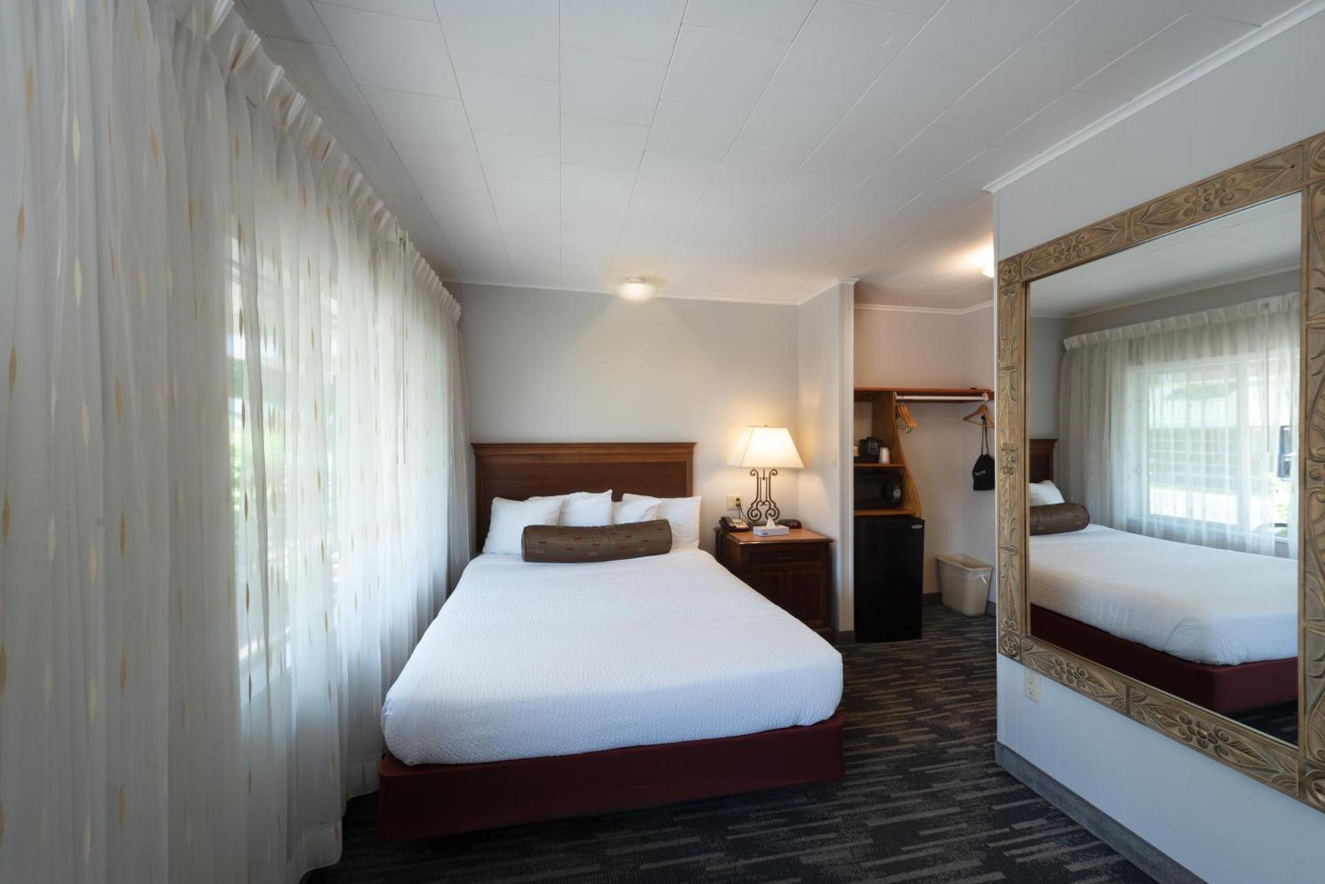 Scotty's Lakeside Resort photo 83