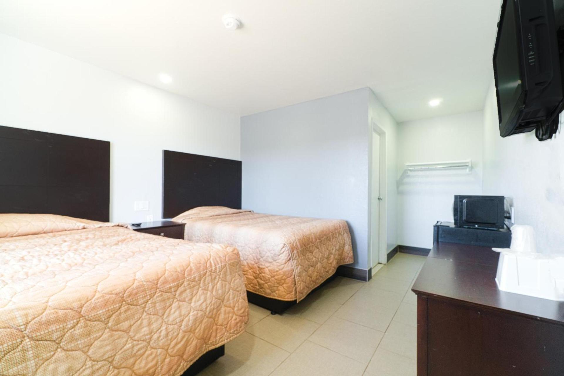 Xpress Inn & Extended Stays photo 15