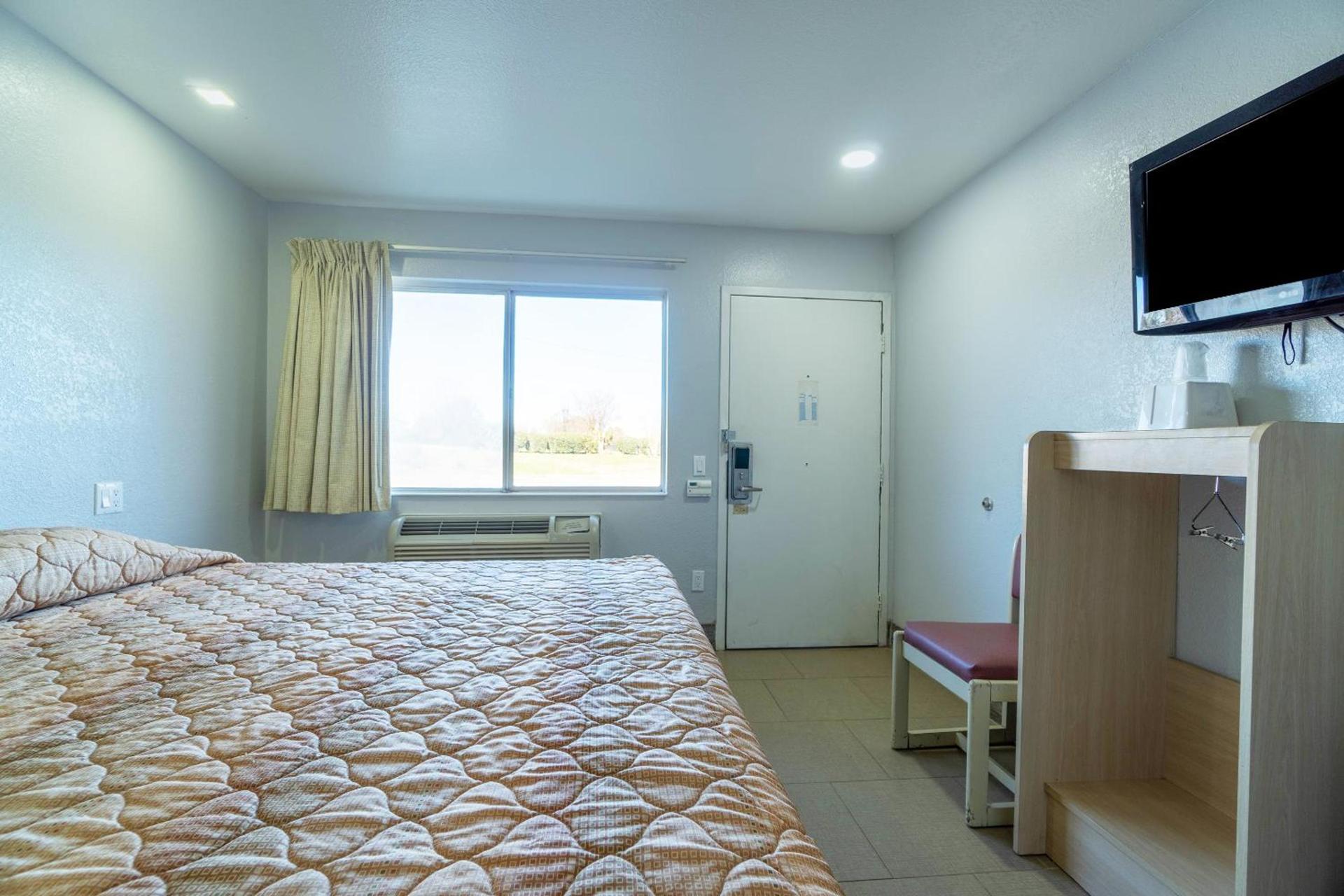 Xpress Inn & Extended Stays photo 23