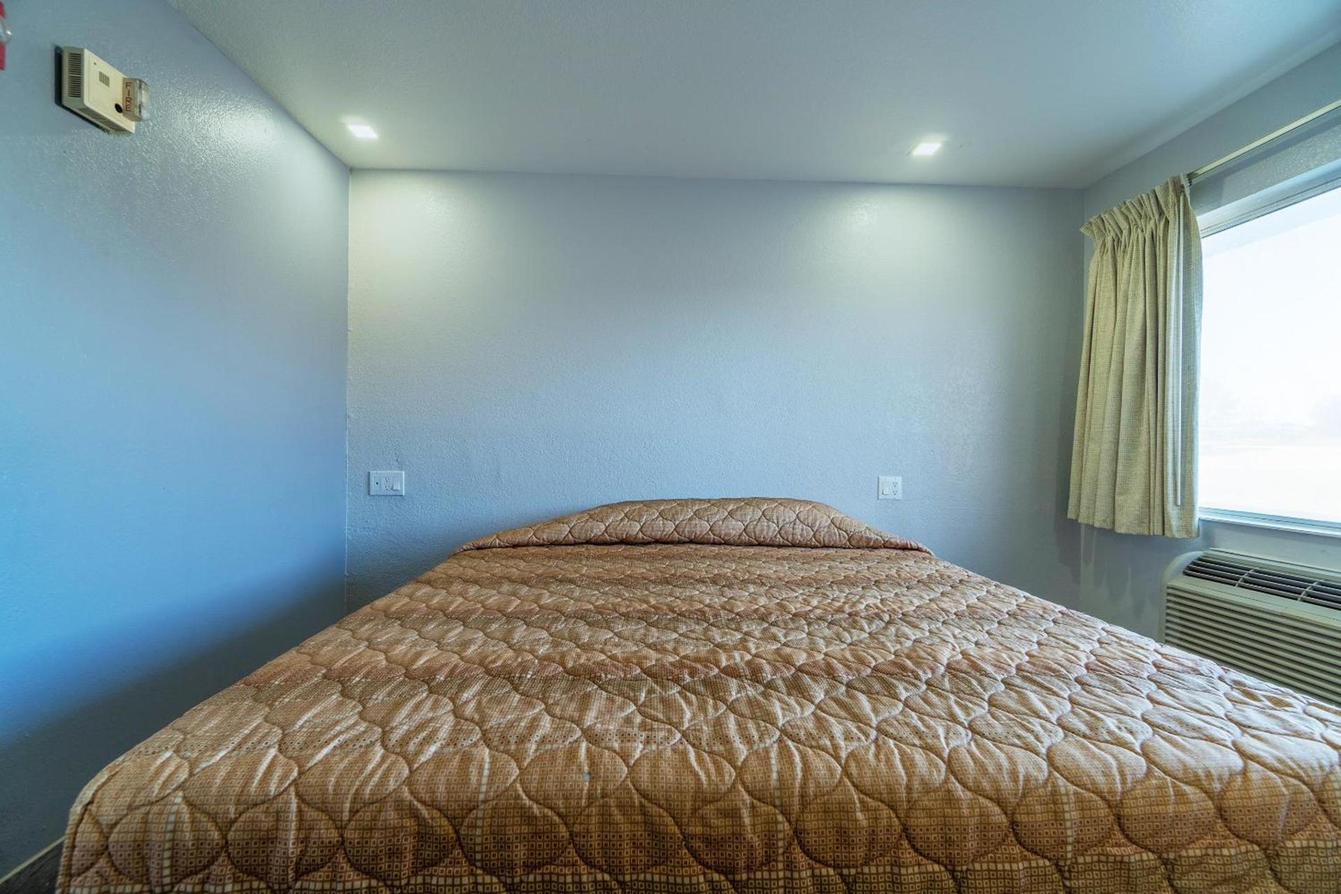 Xpress Inn & Extended Stays photo 22