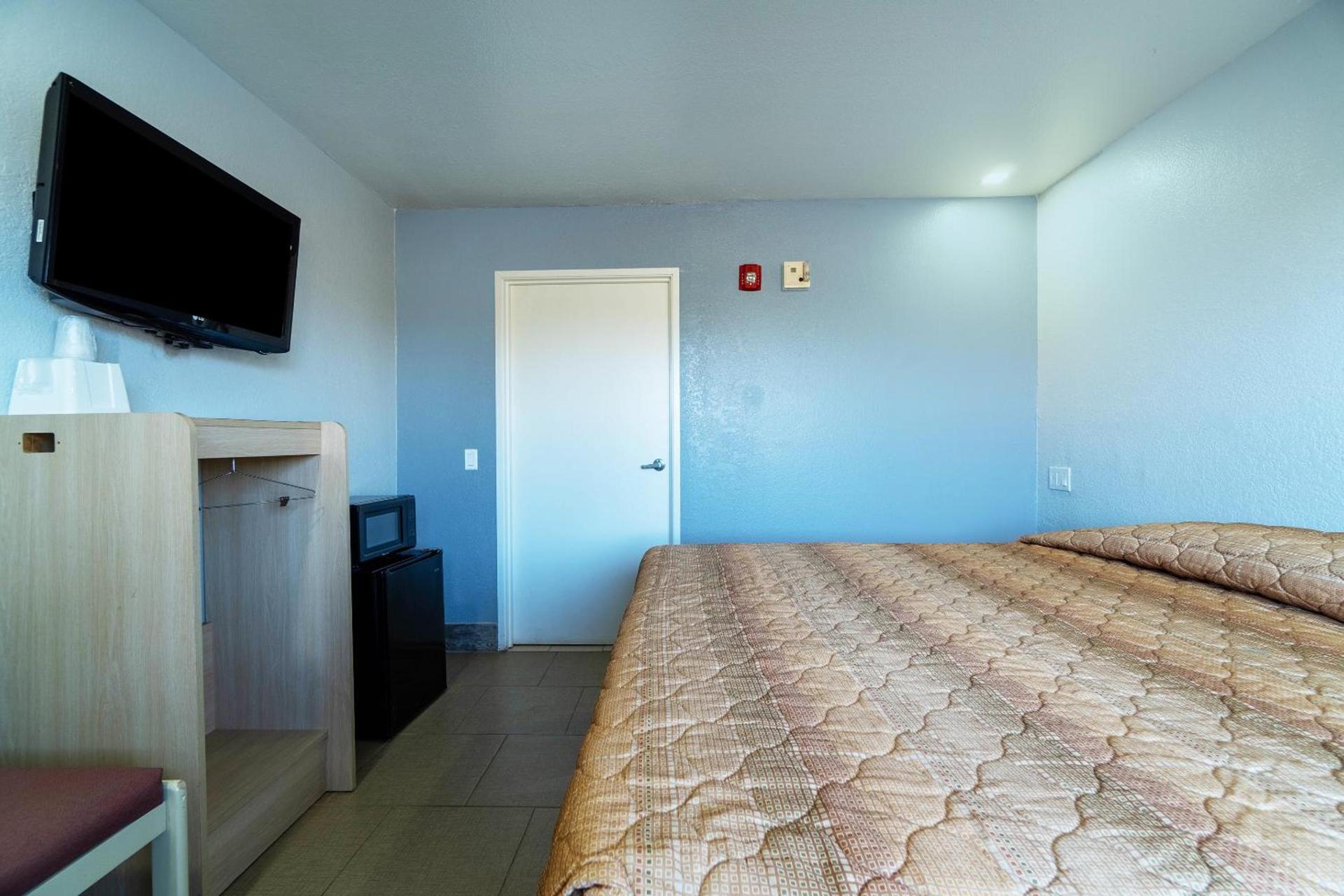 Xpress Inn & Extended Stays photo 19