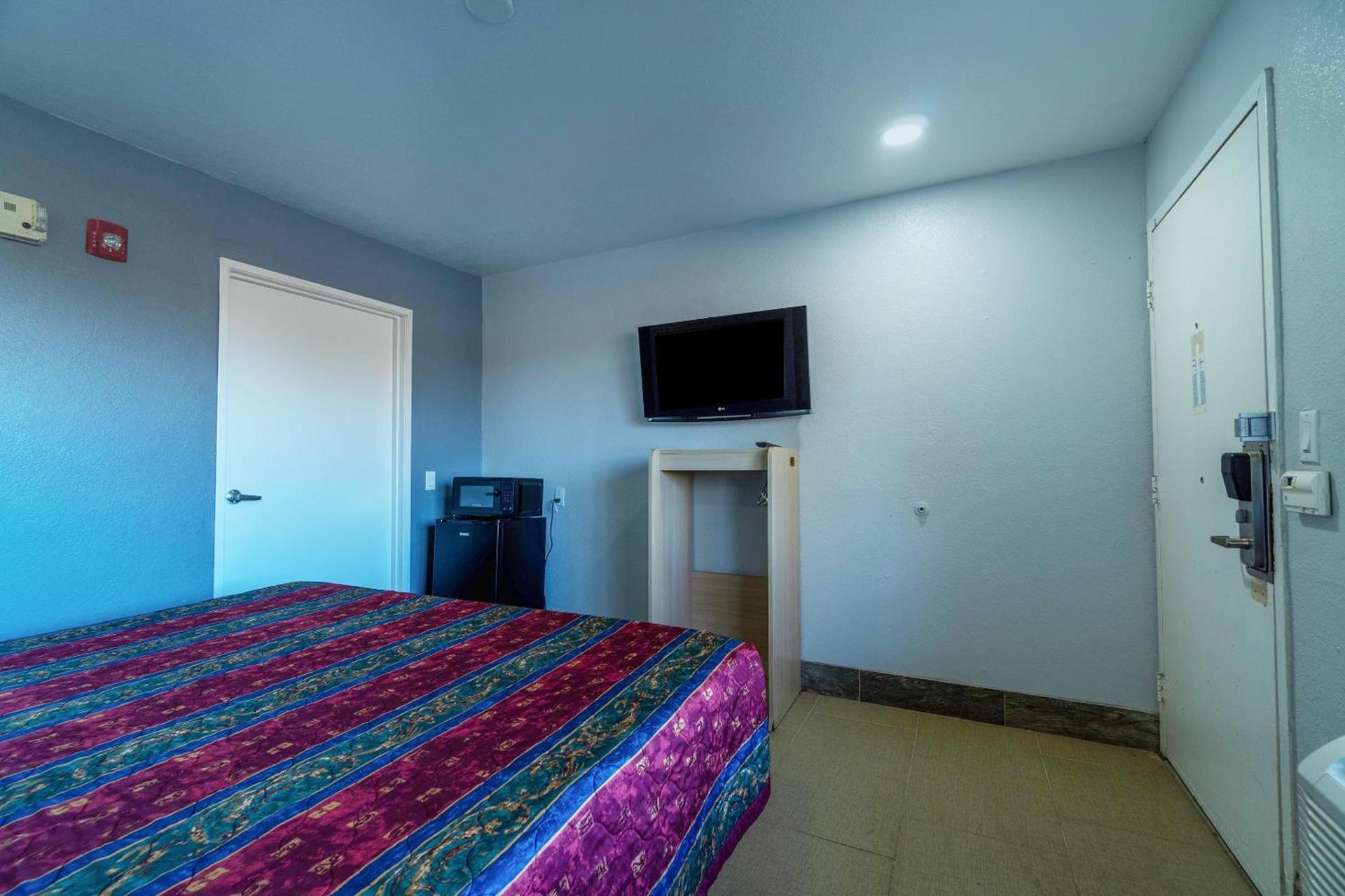 Xpress Inn & Extended Stays photo 33