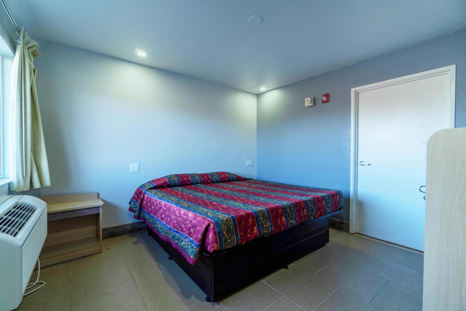 Xpress Inn & Extended Stays photo 28