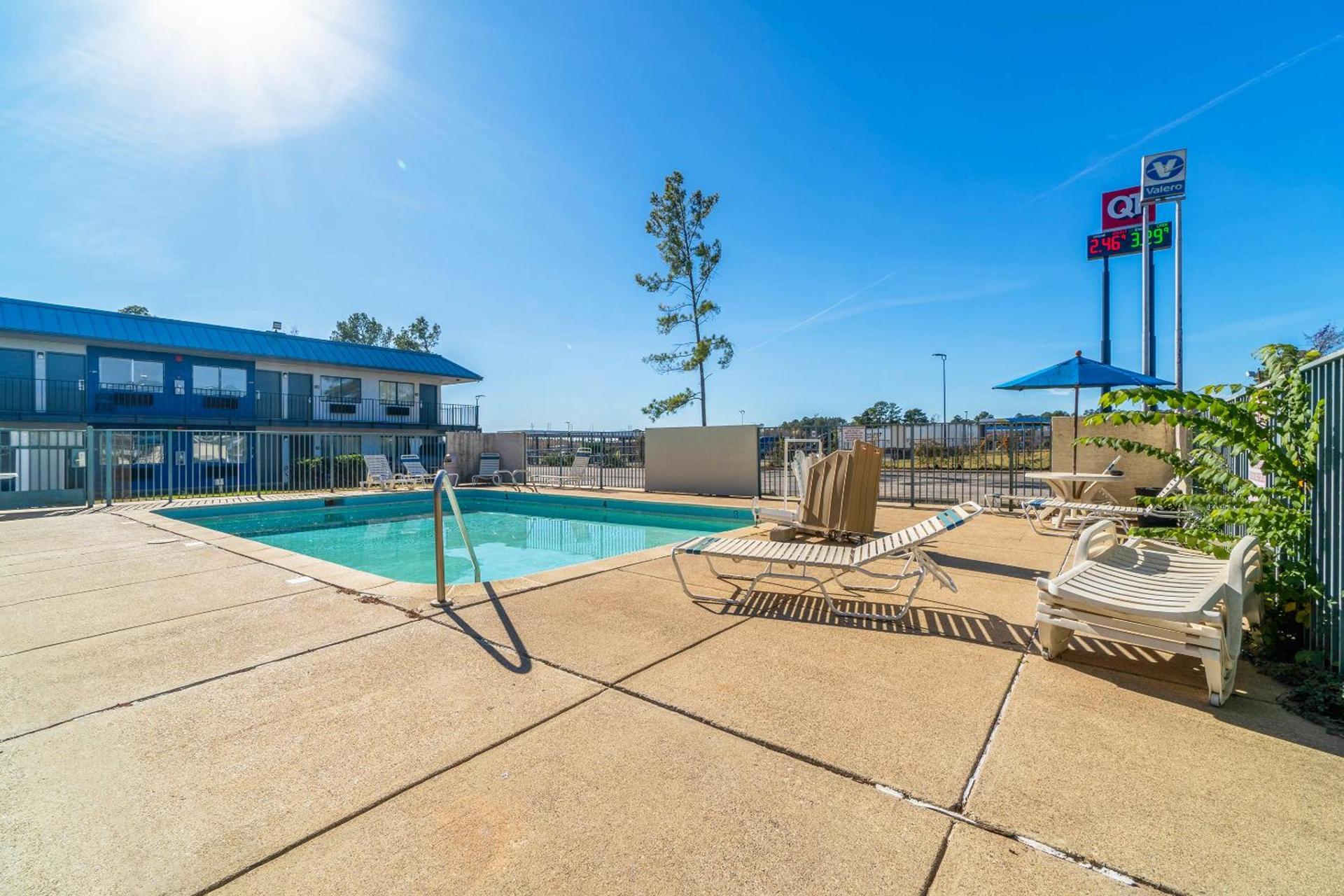 Xpress Inn & Extended Stays photo 62