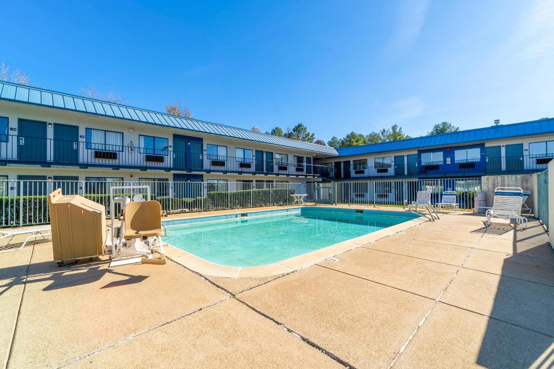 Xpress Inn & Extended Stays photo 60