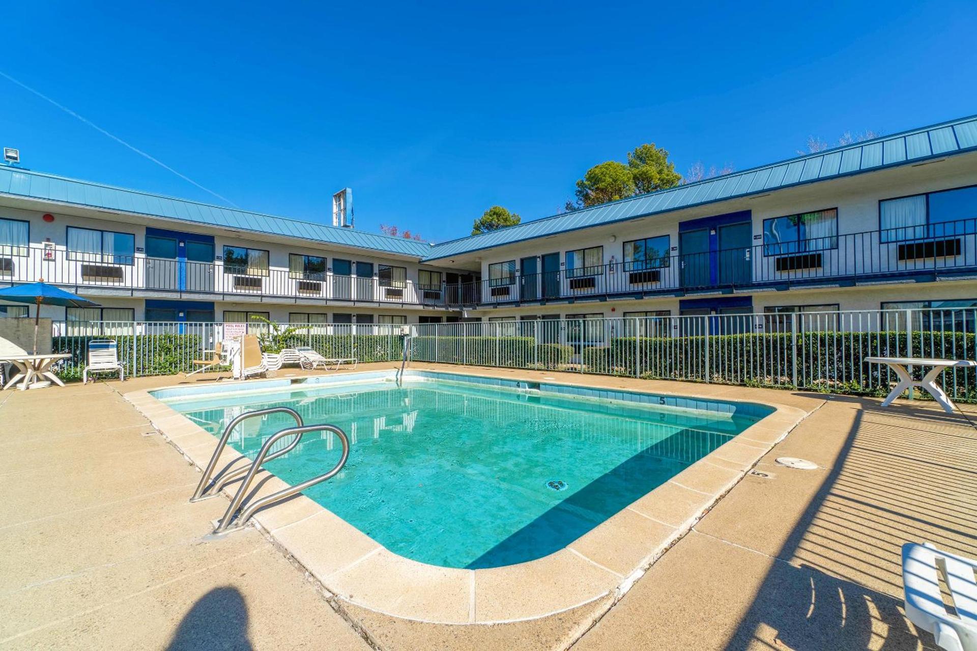 Xpress Inn & Extended Stays photo 63