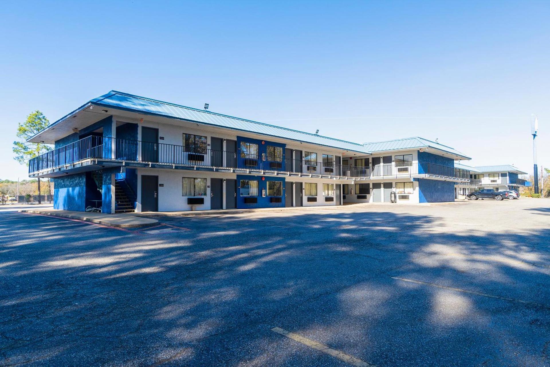 Xpress Inn & Extended Stays photo 72