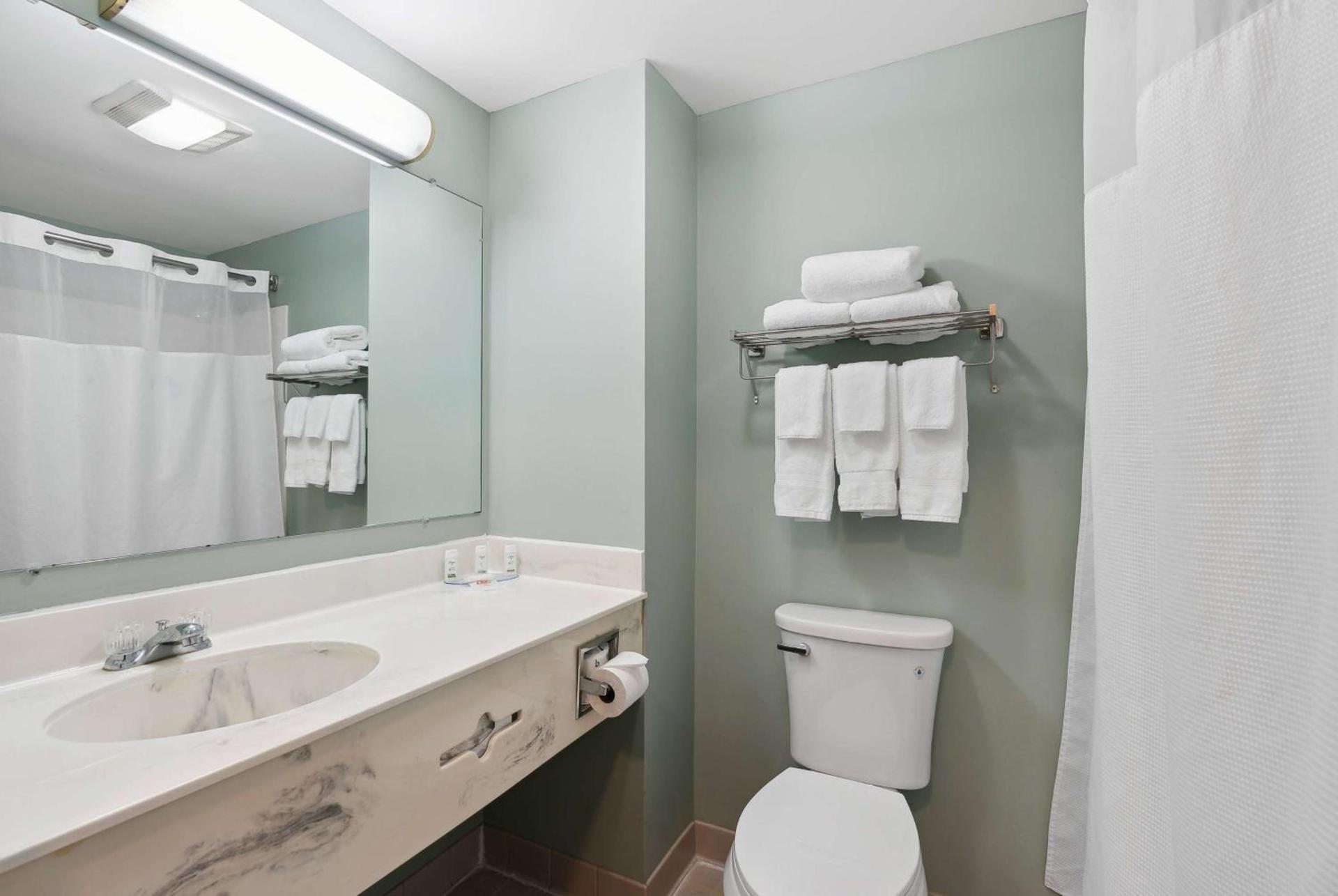 Saco Bay Hotel photo 30