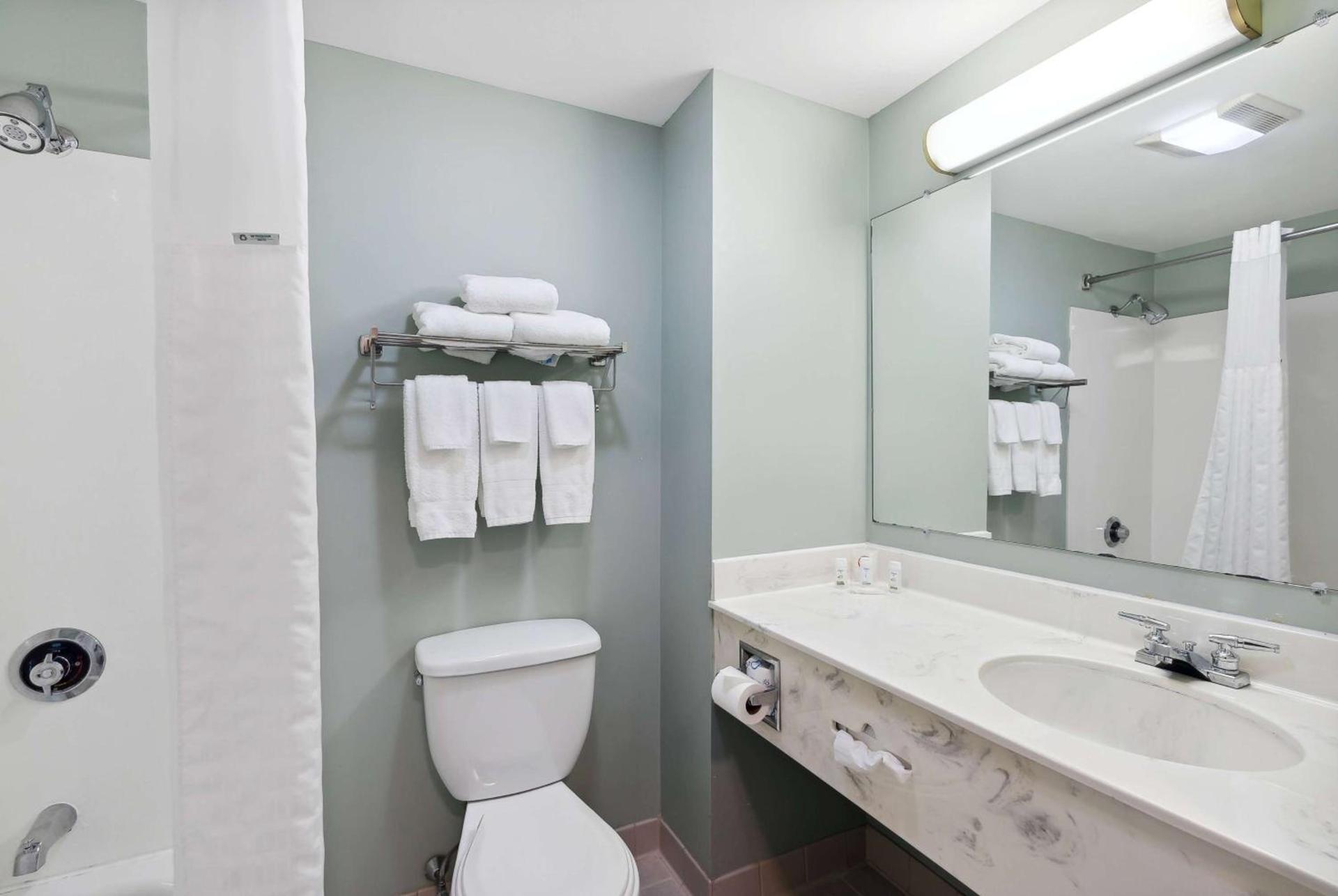 Saco Bay Hotel photo 31