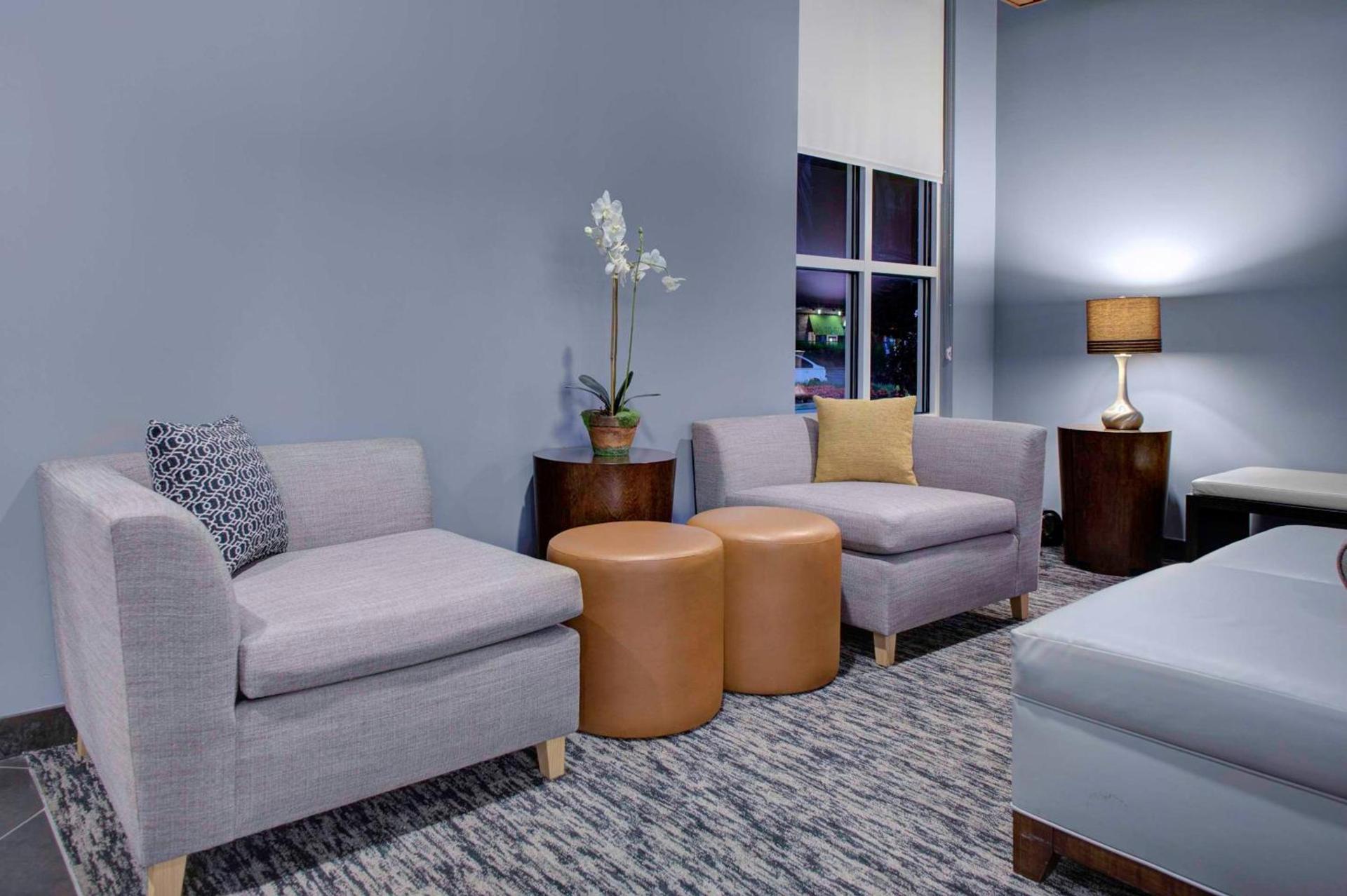 HYATT House Shelton photo 4