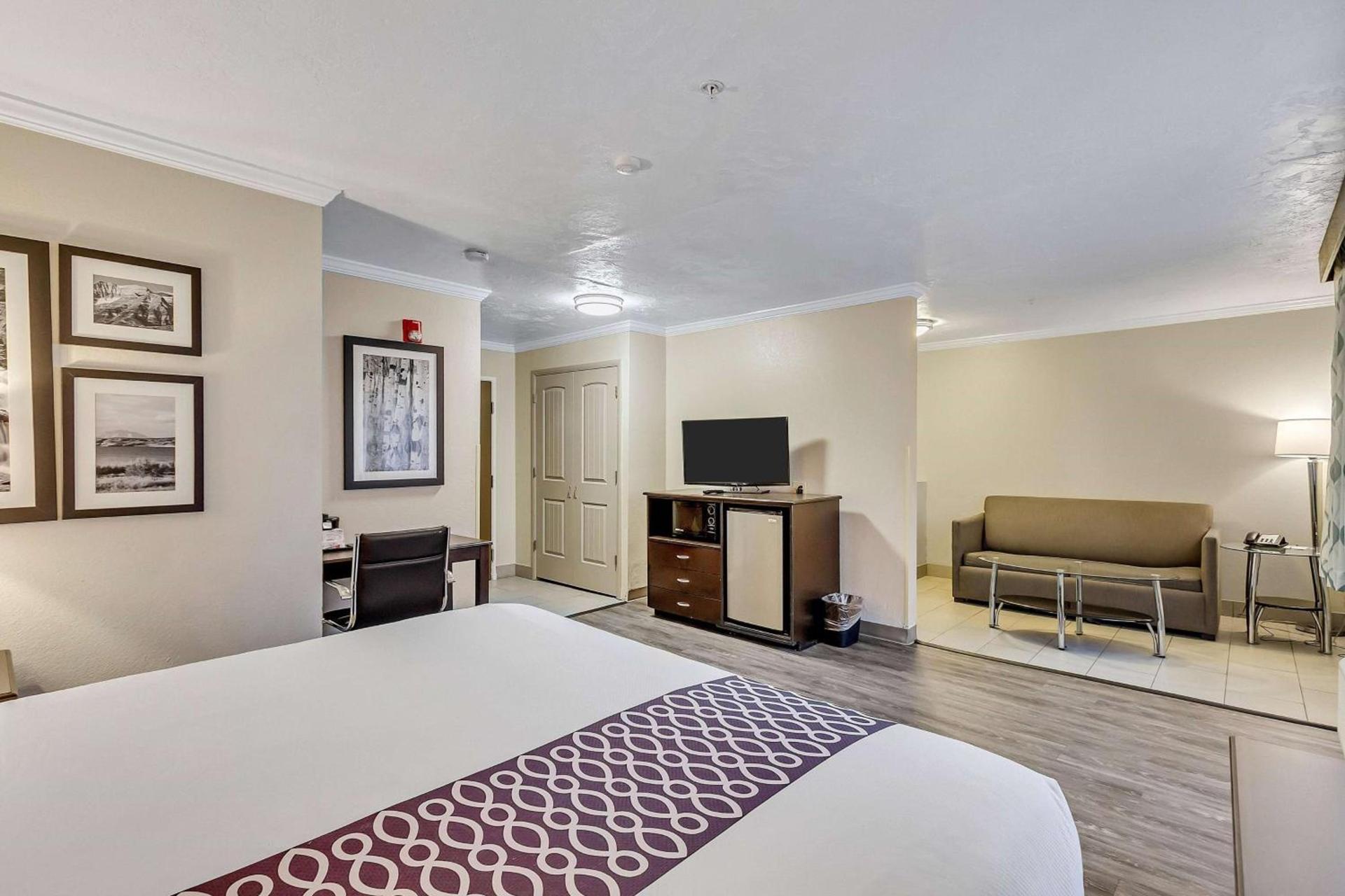 La Quinta by Wyndham North Orem photo 16
