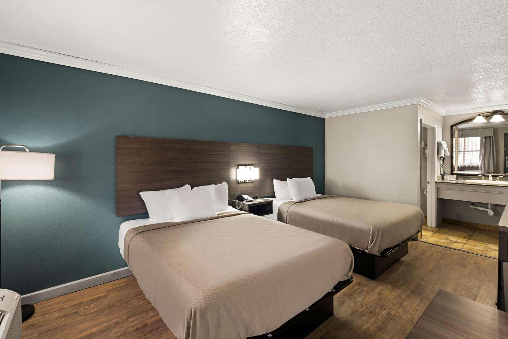 Quality Inn Ocean Springs - Biloxi East photo 15