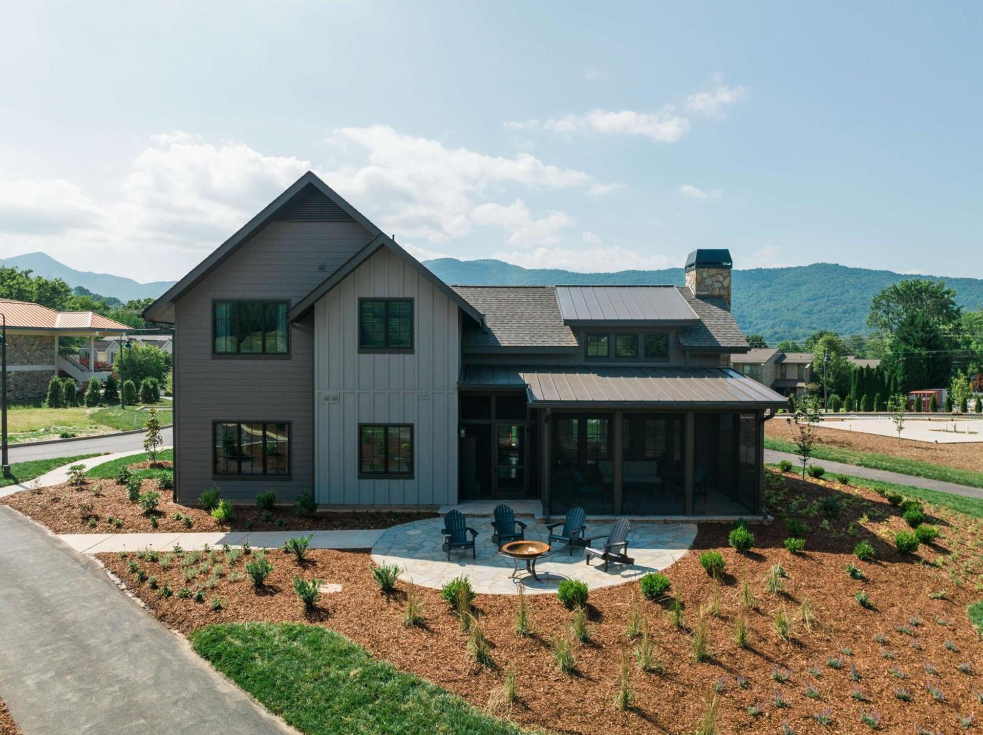 Waynesville Inn and Golf Club, Tapestry Collection by Hilton photo 5