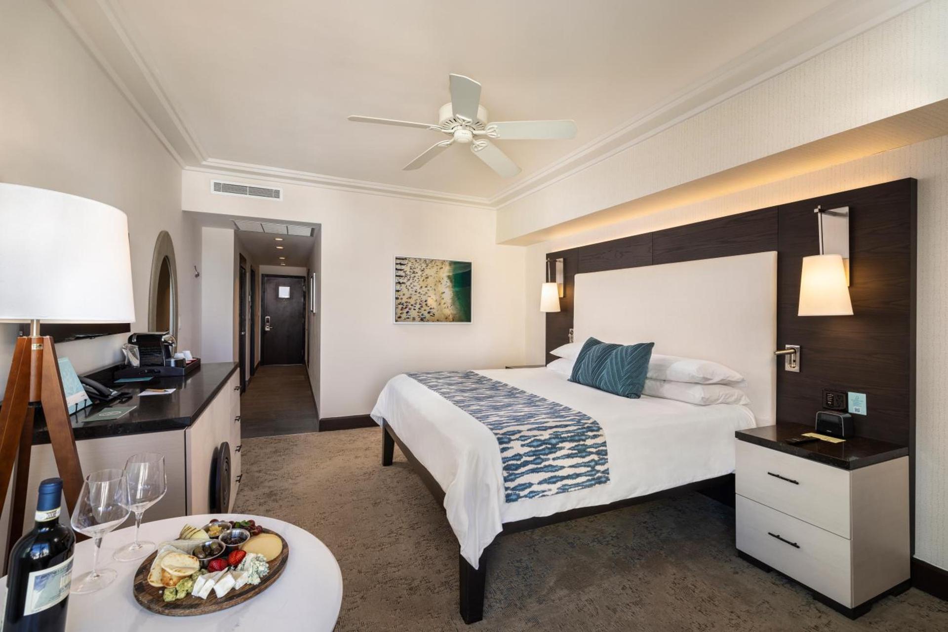 The Palms Hotel & Spa photo 43