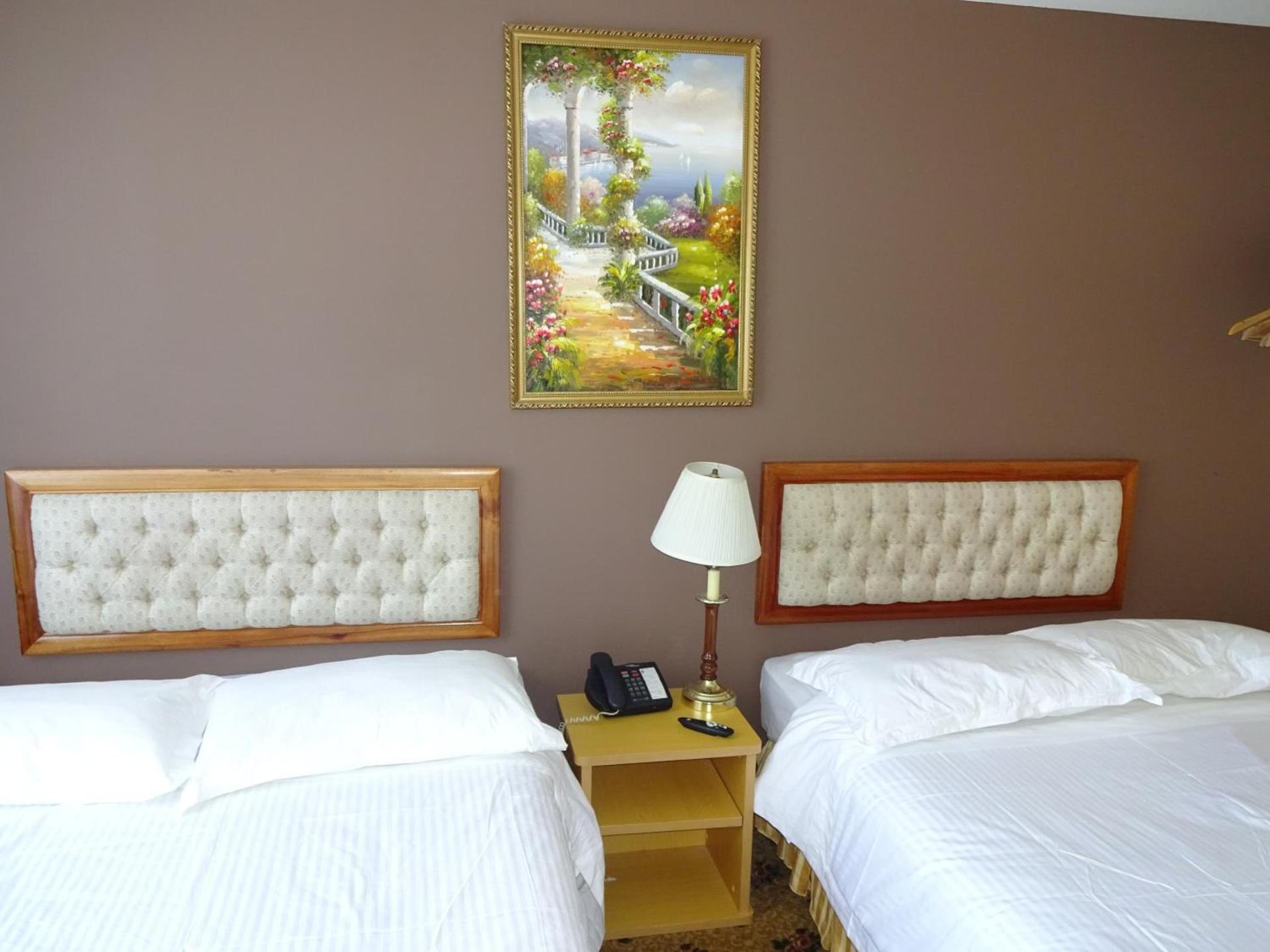 Flushing Hotel photo 19