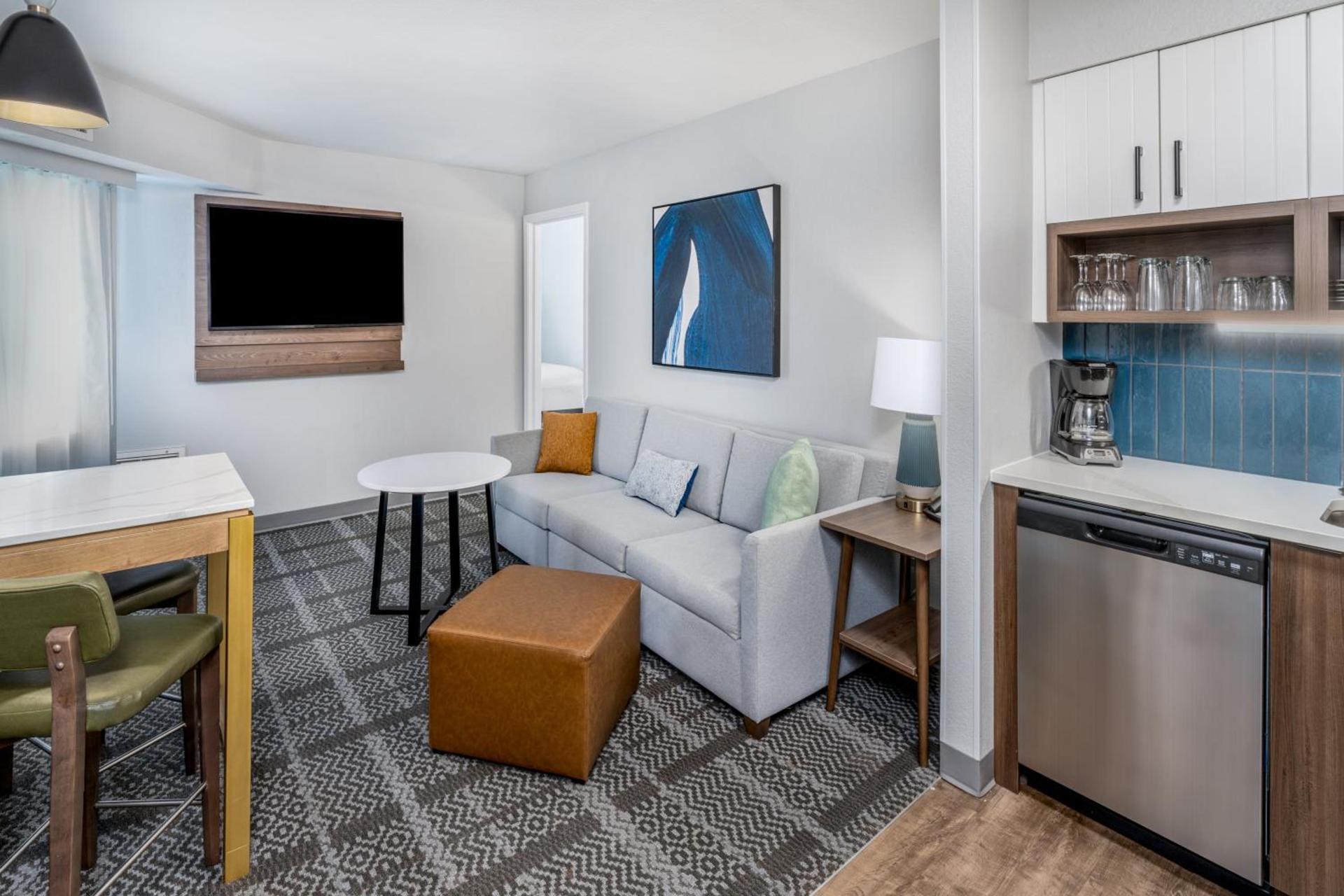 Staybridge Suites Denver - Cherry Creek by IHG photo 23