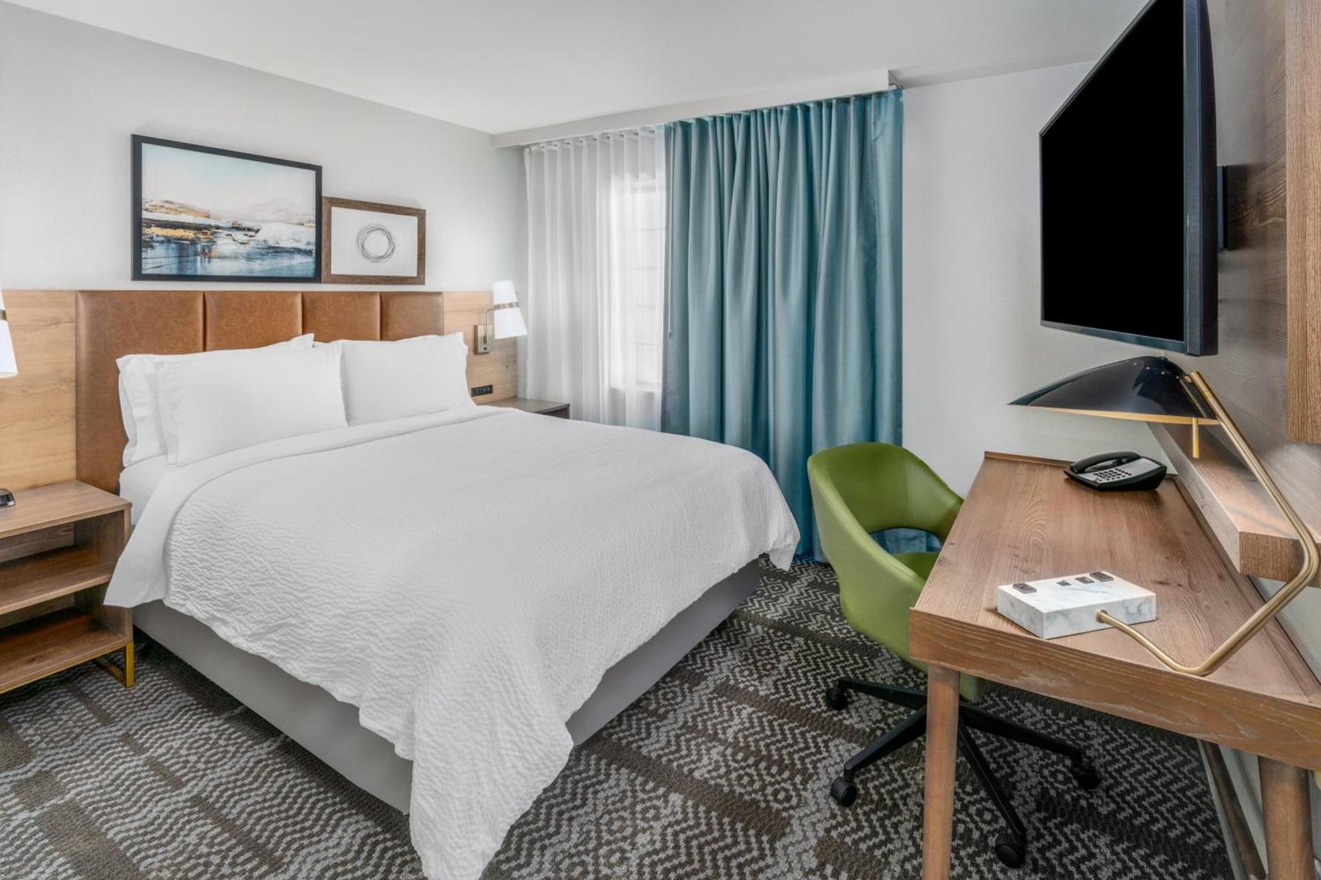 Staybridge Suites Denver - Cherry Creek by IHG photo 33