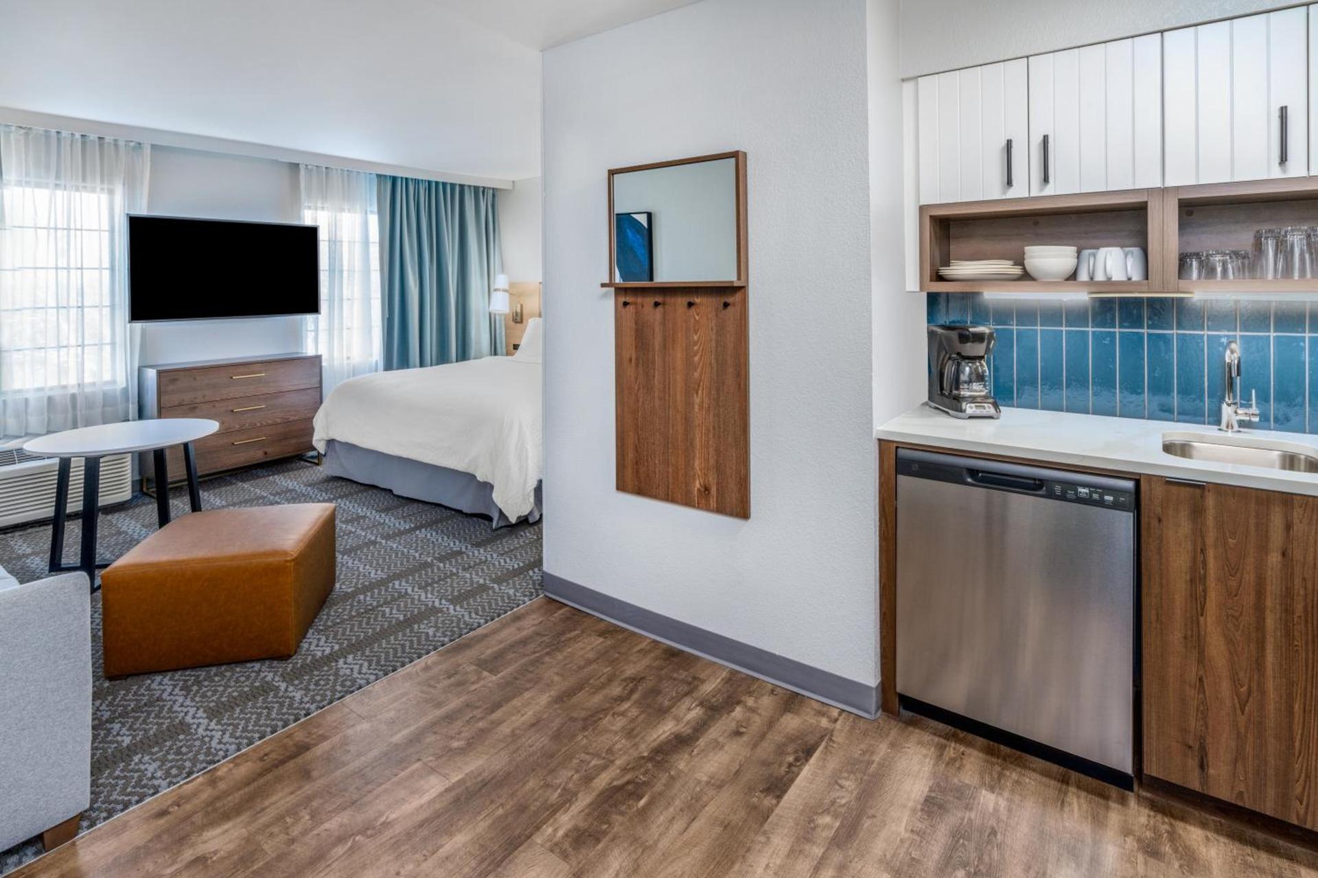 Staybridge Suites Denver - Cherry Creek by IHG photo 31