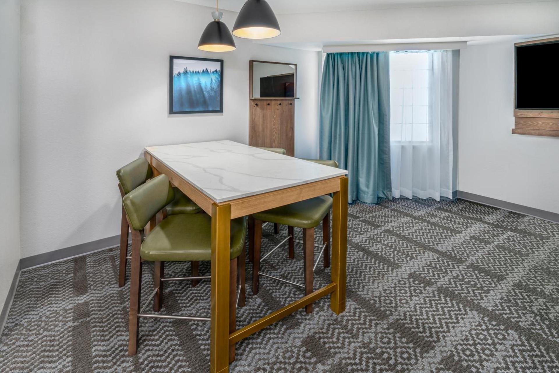 Staybridge Suites Denver - Cherry Creek by IHG photo 35