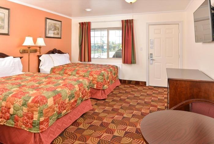 Americas Best Value Inn & Suites Klamath Falls photo 10