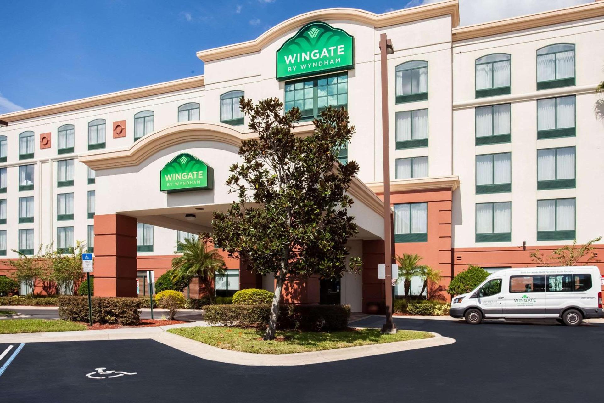 Wingate By Wyndham - Orlando International Airport- Free Hot Breakfast photo 1