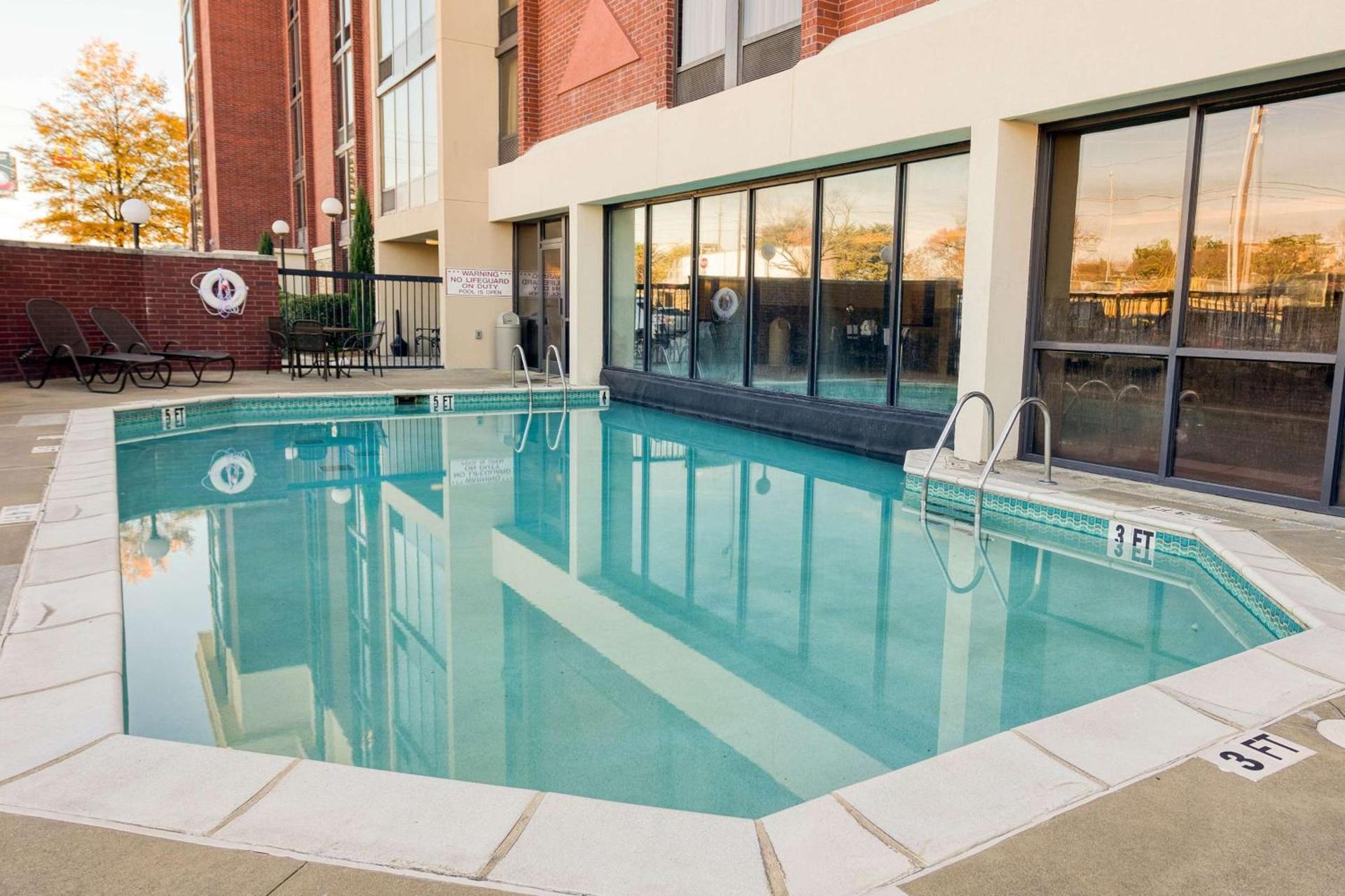 Drury Inn & Suites Atlanta Airport photo 17