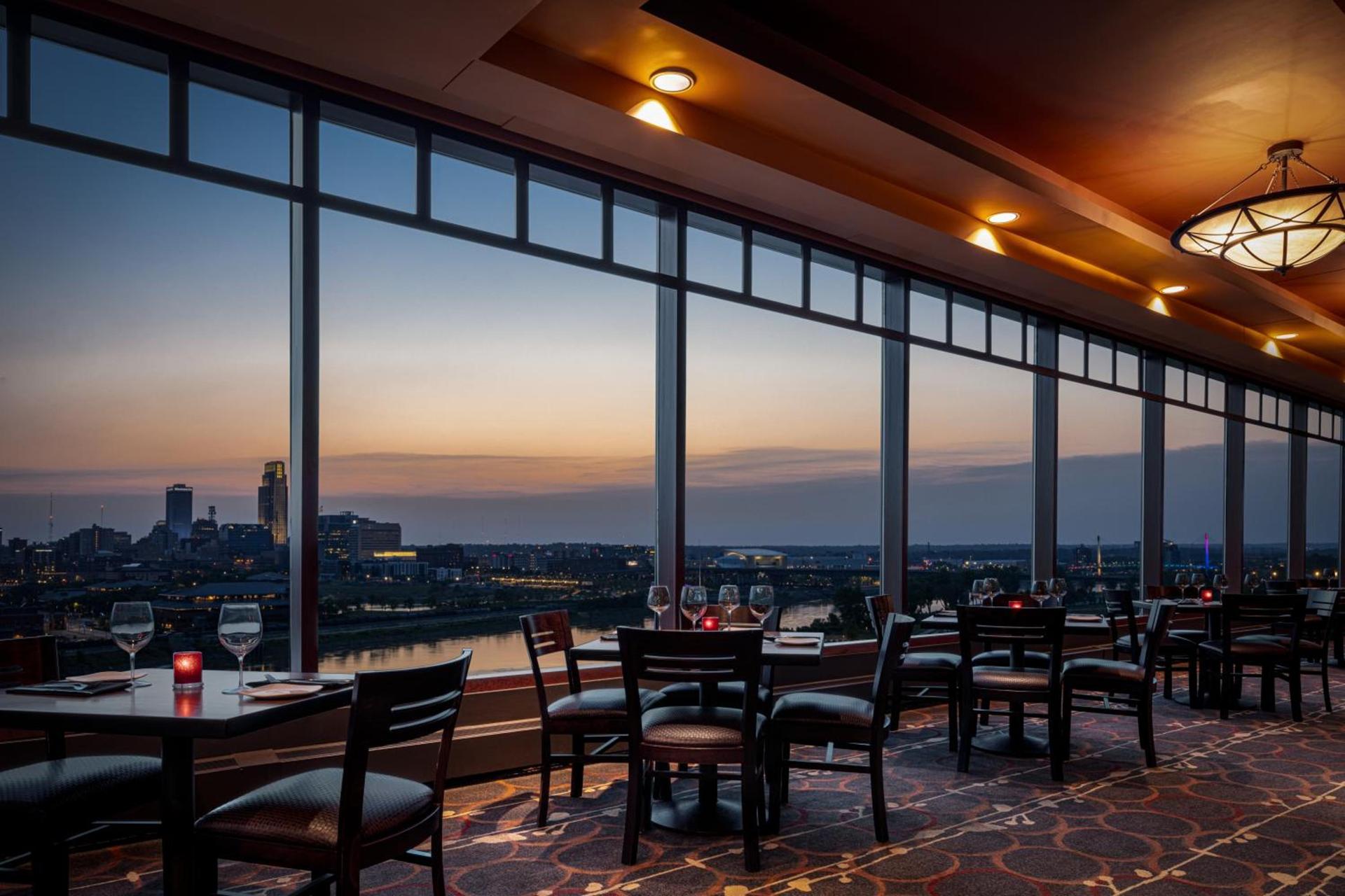 Harrah's Council Bluffs Hotel & Casino - A Caesars Rewards Destination photo 20