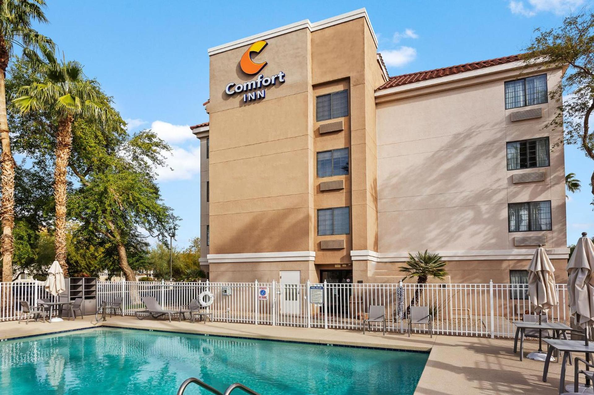 Comfort Inn Chandler - Phoenix South I-10 photo 44