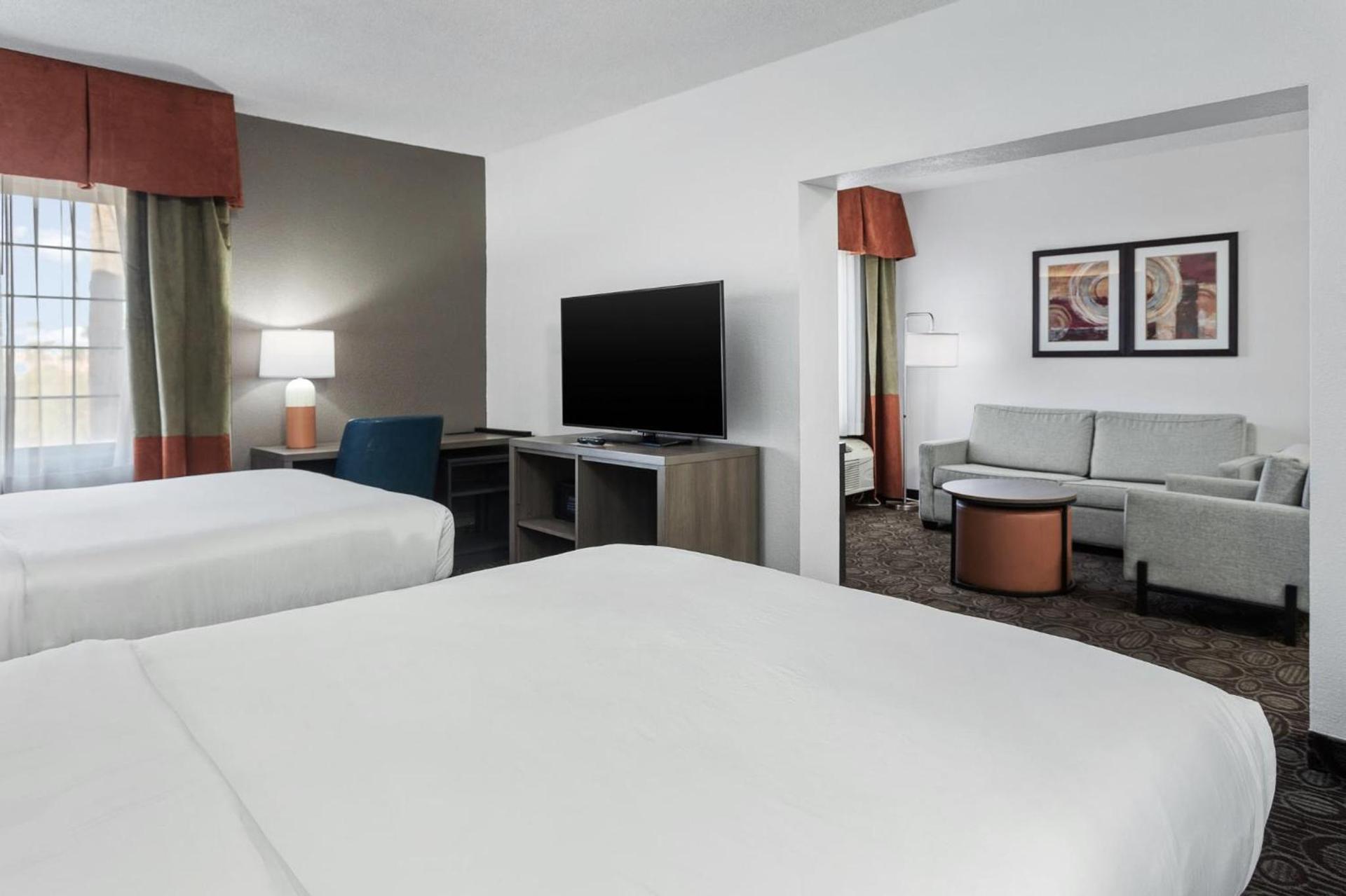 Comfort Inn Chandler - Phoenix South I-10 photo 66