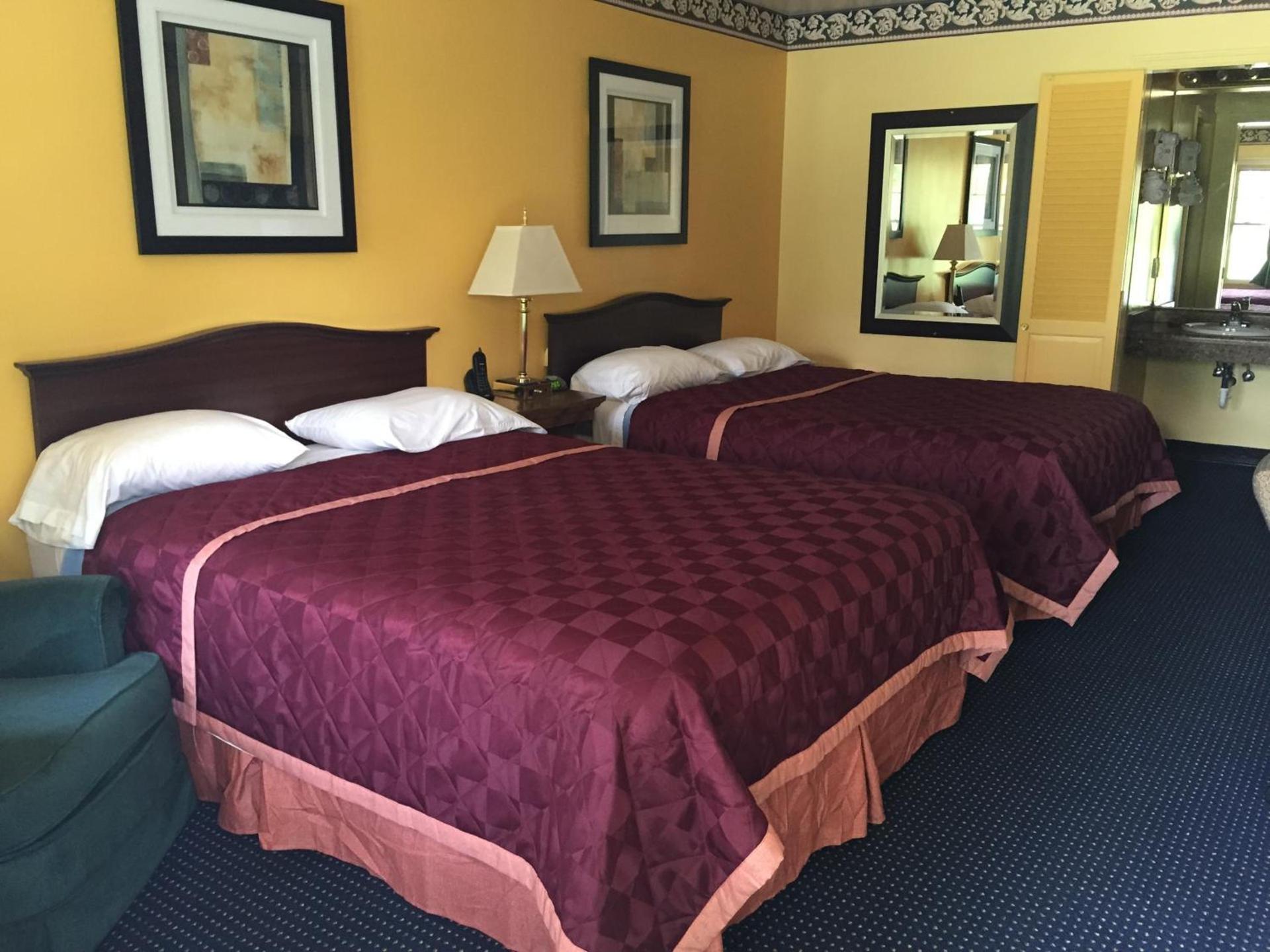 Norwalk Inn photo 11