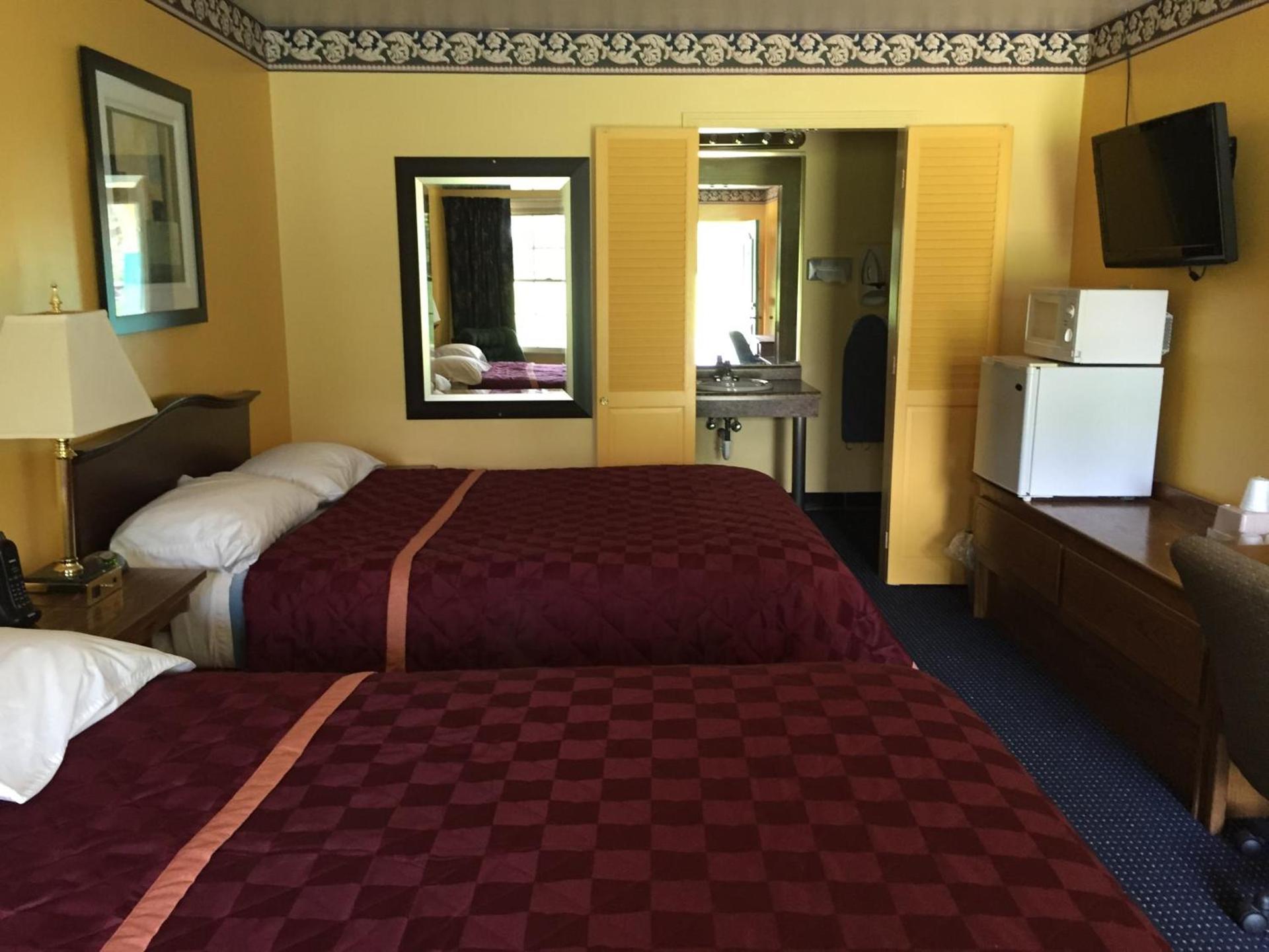 Norwalk Inn photo 8