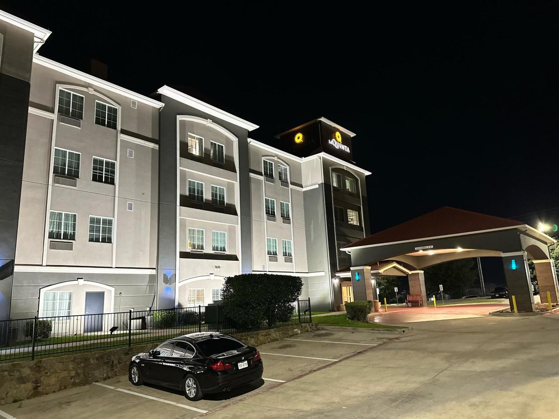 La Quinta by Wyndham Fort Worth - Lake Worth photo 81